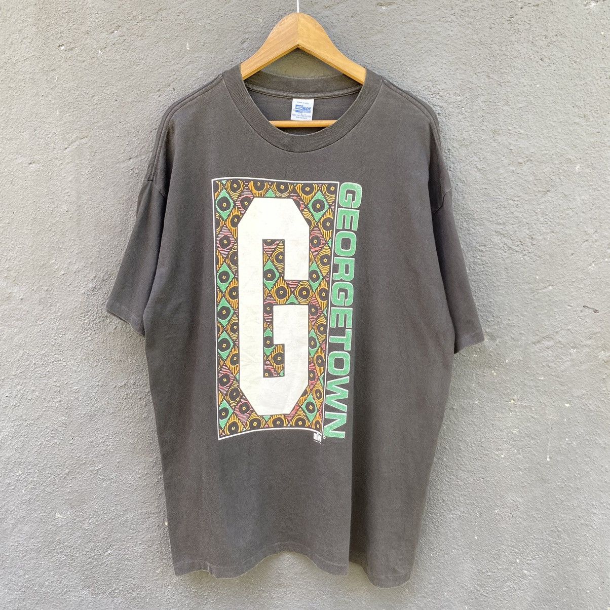 Salem Sportswear Thrashed Faded Vintage 90s Georgetown ERD GRUNGE HOLY GRAIL Size US XL / EU 56 / 4 - 1 Thumbnail