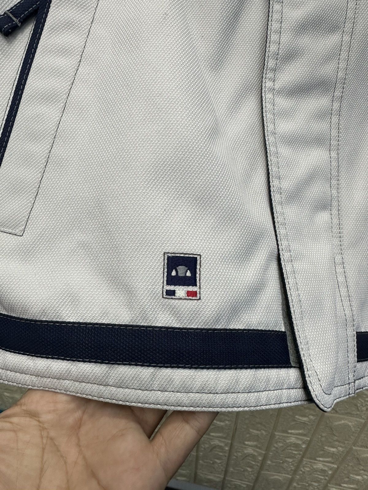Ellesse × Vintage Vintage Ellesse Style Beyond Performance Vest MJ131 Size US L / EU 52-54 / 3 - 7 Thumbnail