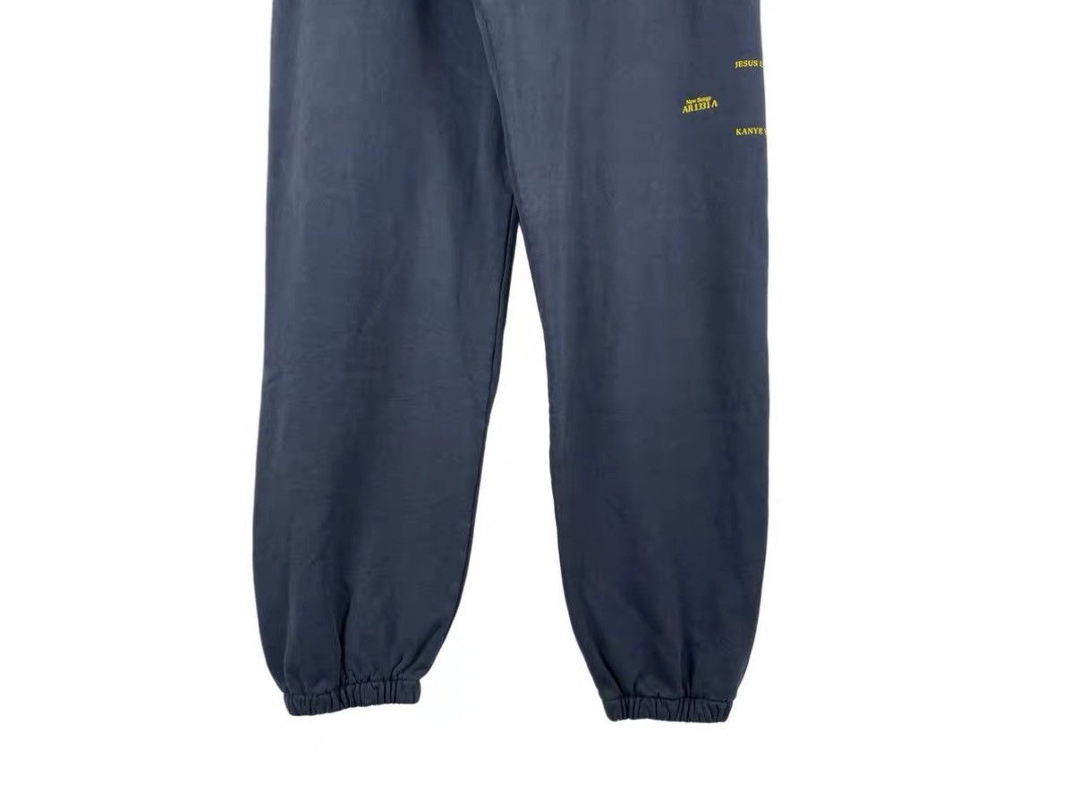 Kanye West Kanye West x JESUS IS KING Album Drawstring Sweatpants J31 Size US 32 / EU 48 - 4 Thumbnail