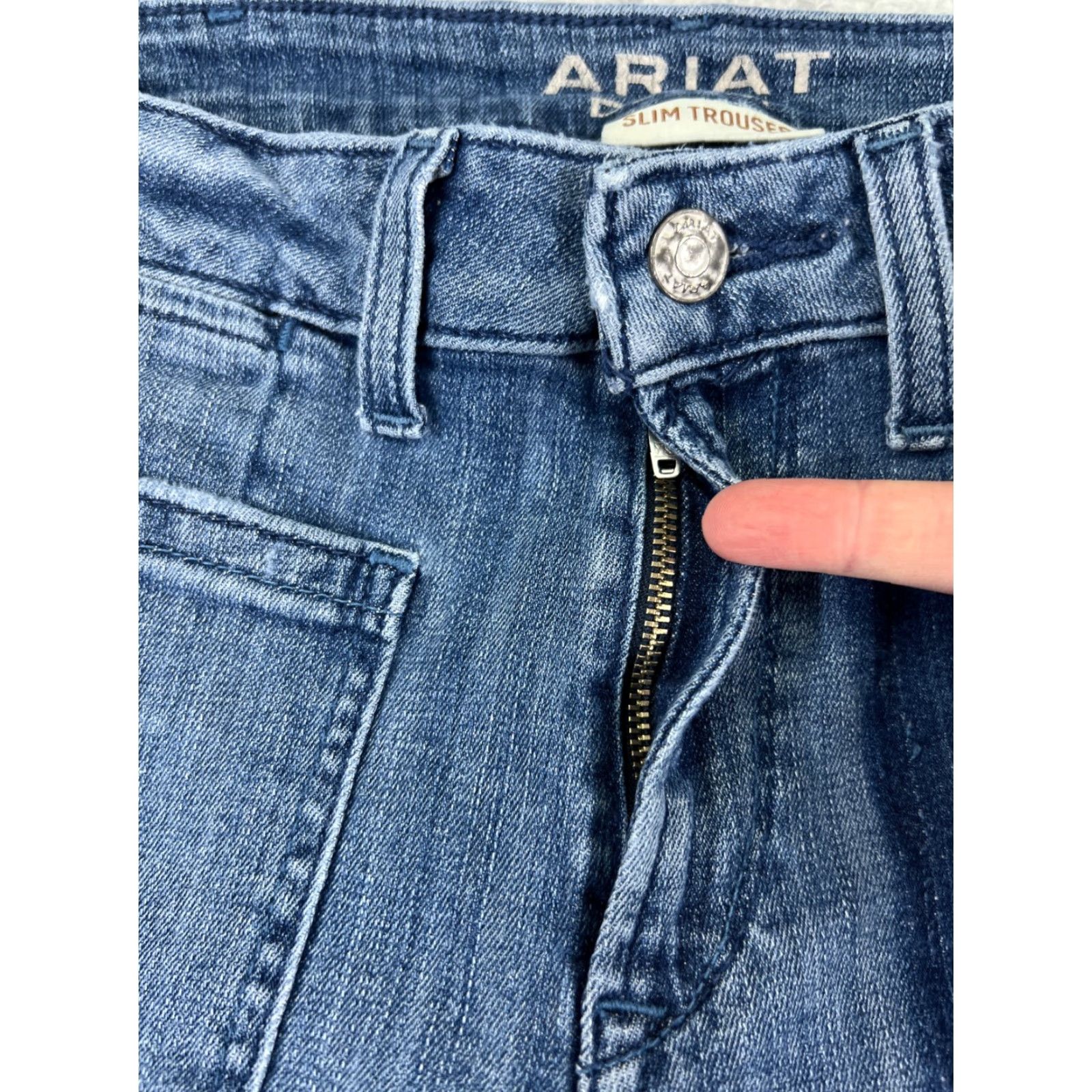 Ariat Ariat Jeans Womens Bootcut Denim Blue 31 Regular 29x31 Stretch Distressed Mid Rise 5-Pocket Denim Cotton Blend Womens Jeans Sportswear Size 24" / US 00 / IT 34 - 5 Thumbnail