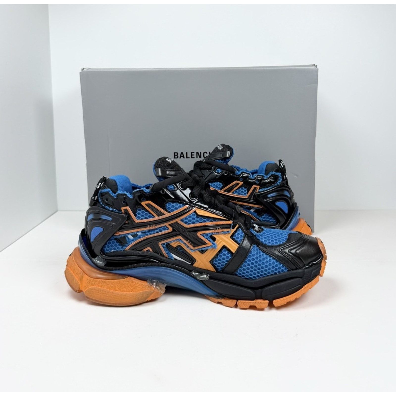 Balenciaga Size 39EU/6US - Balenciaga Runner Blue Orange Size US 6 / EU 39 - 5 Thumbnail