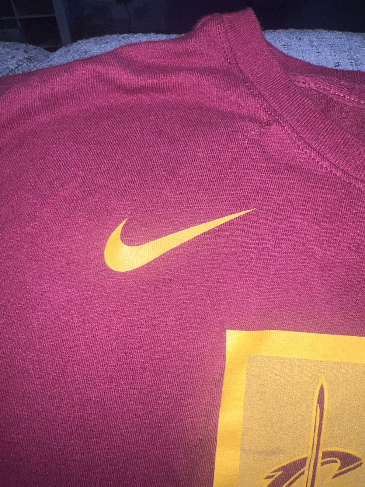 Nike Nike Dri-Fit NBA 2018 Finals Cleveland Cavaliers The Land T Size US XXL / EU 58 / 5 - 5 Thumbnail