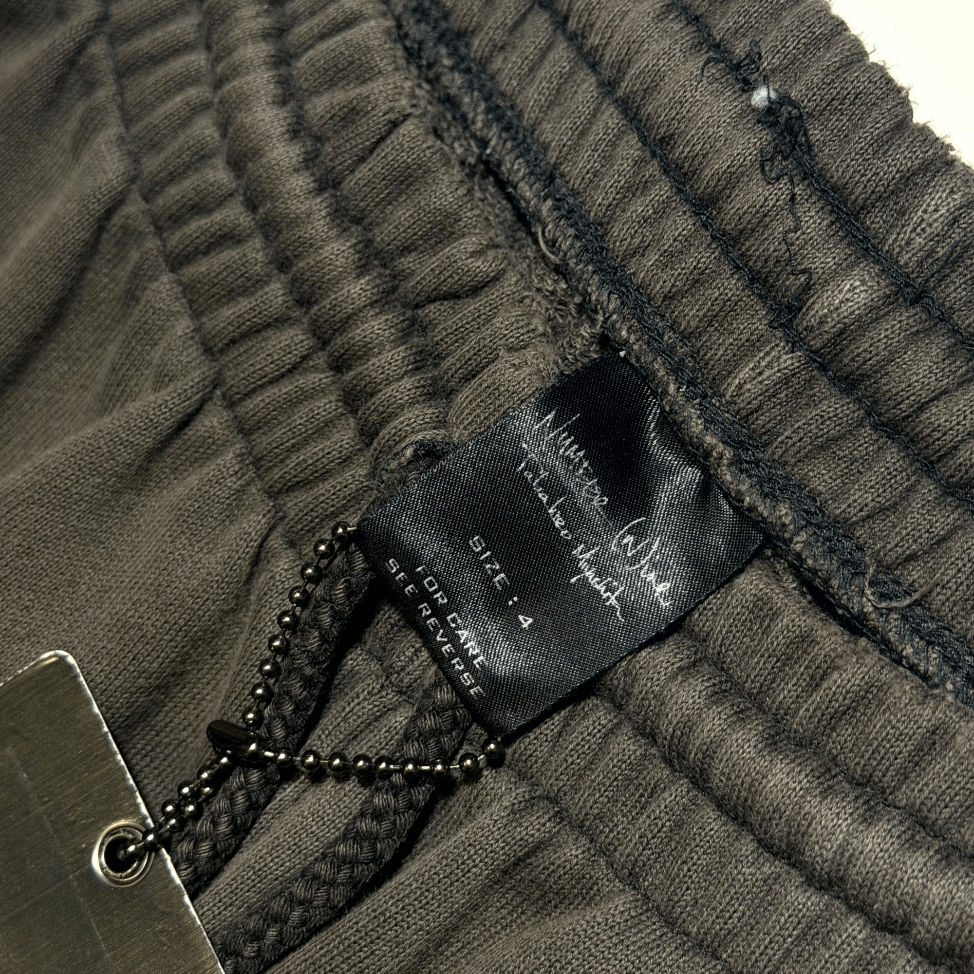 Number (N)ine SS04 Number (N)ine Brown Skull Sweatpants Size US 32 / EU 48 - 5 Thumbnail