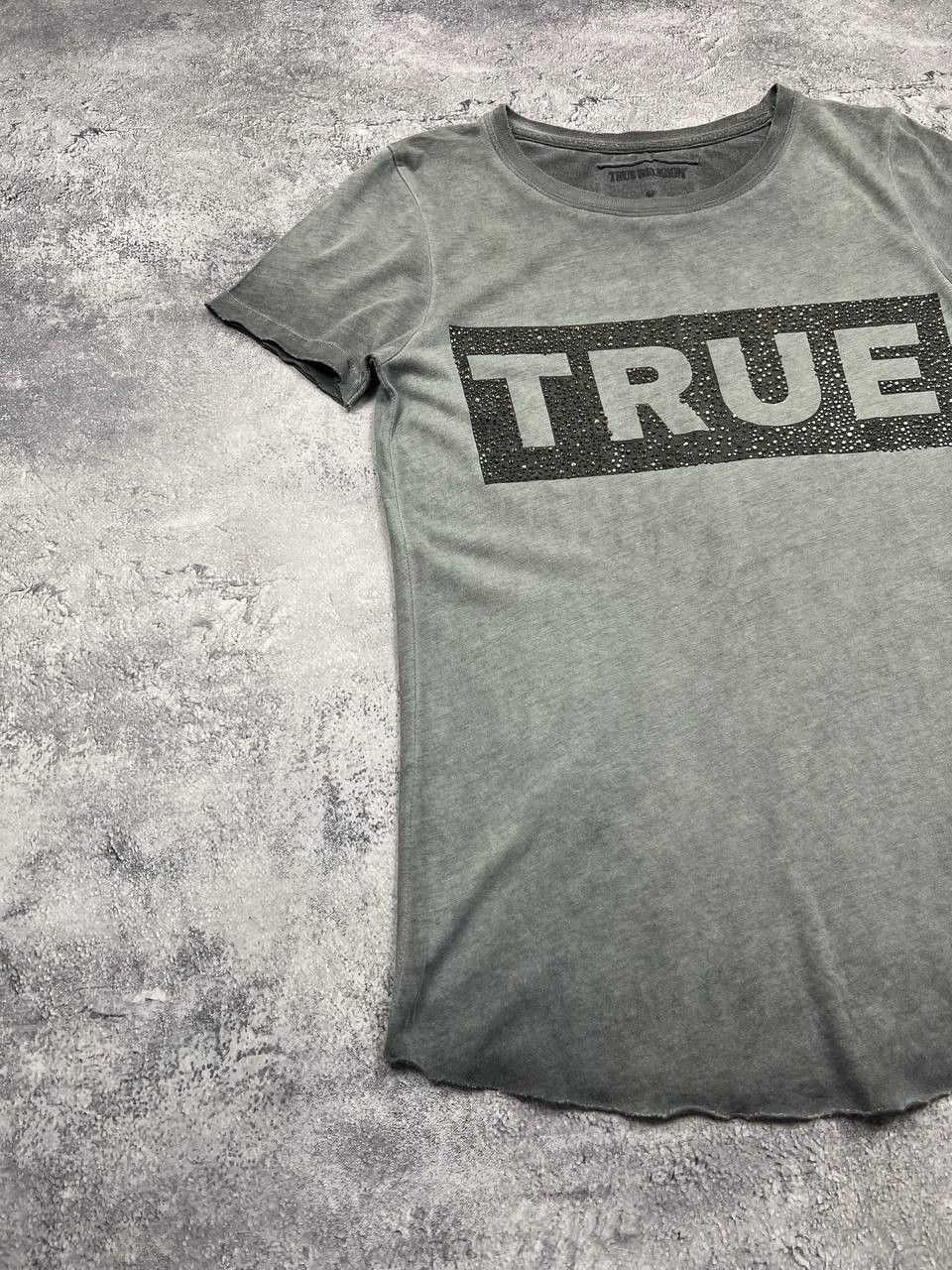 True Religion Vintage 2000s True Religion T-Shirt Big Logo Avant Garde Tee Size XS / US 0-2 / IT 36-38 - 3 Thumbnail