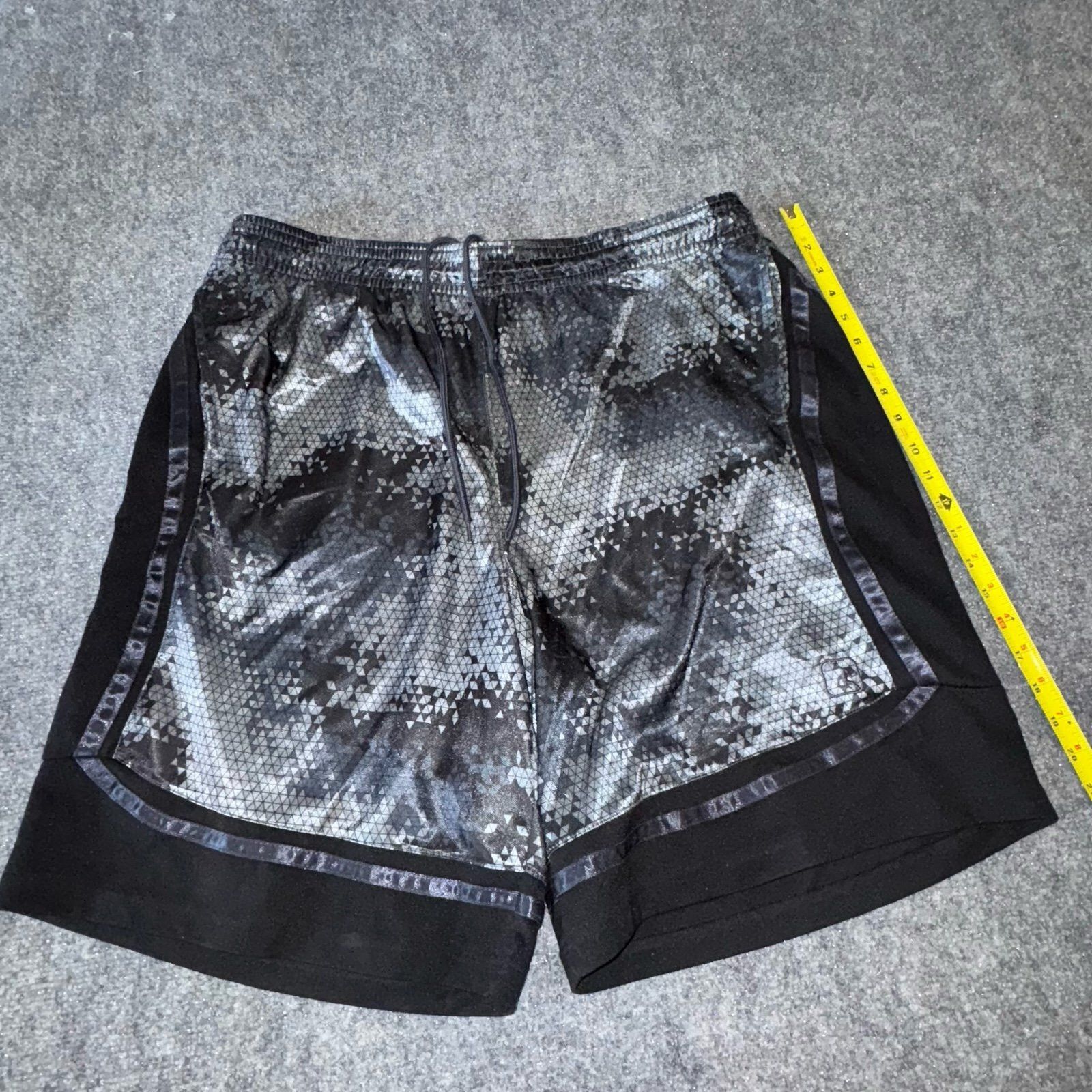 JW Anderson AND1 Grail Multicolor Dazzle Baggy Hoop Shorts Mens 2XL Rare Size US 40 / EU 56 - 5 Thumbnail