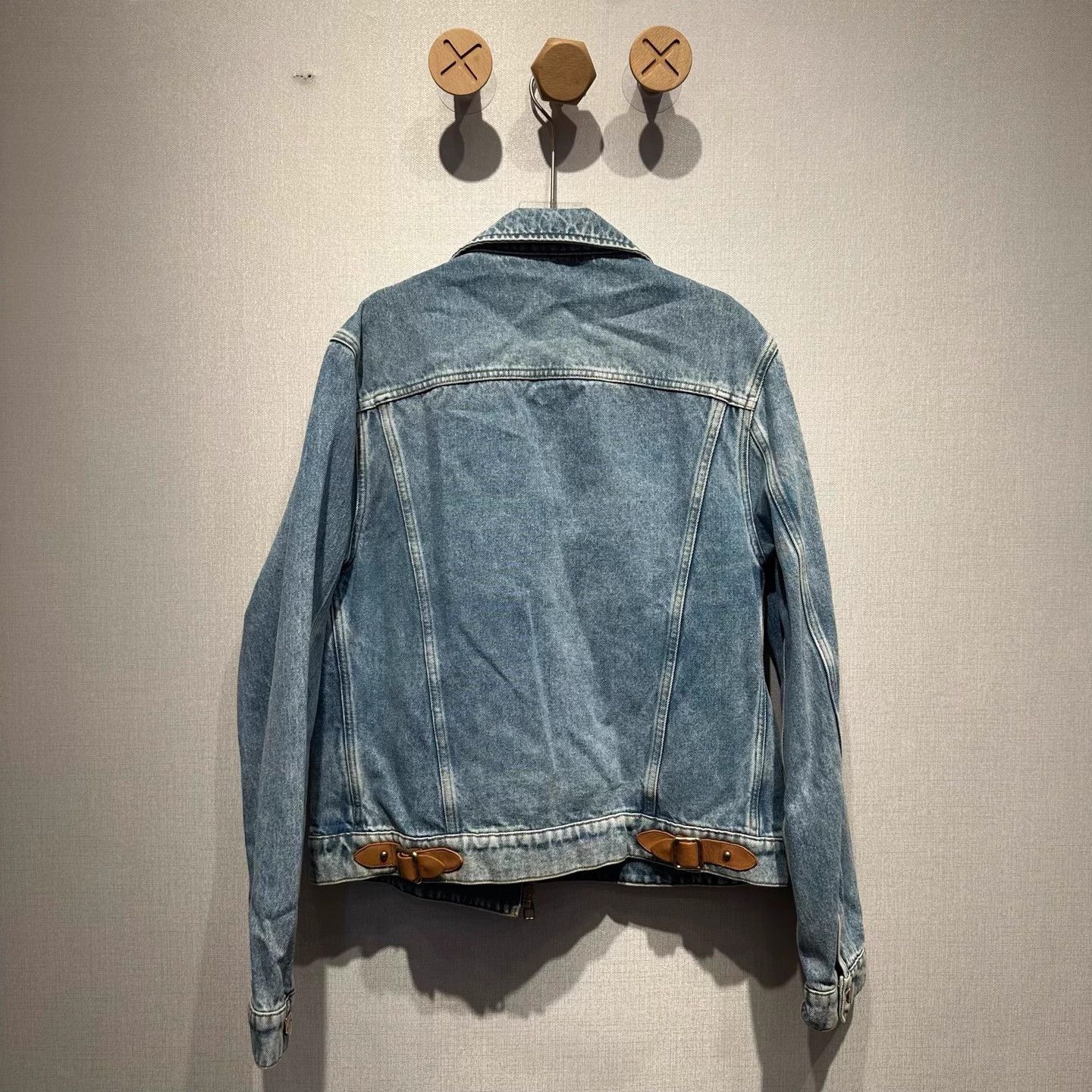 Louis Vuitton LV Blue Washed Two-Tone Denim Jacket Size 46 Size US S / EU 44-46 / 1 - 2 Thumbnail