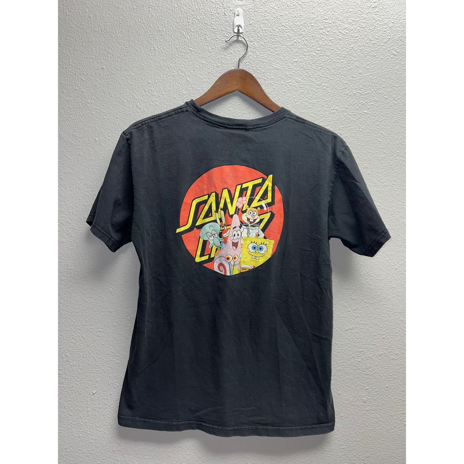 Santa Cruz Skateboards Santa Cruz Spongebob Shirt Skate TV Show Collab Black Tee M Size US M / EU 48-50 / 2 - 1 Thumbnail