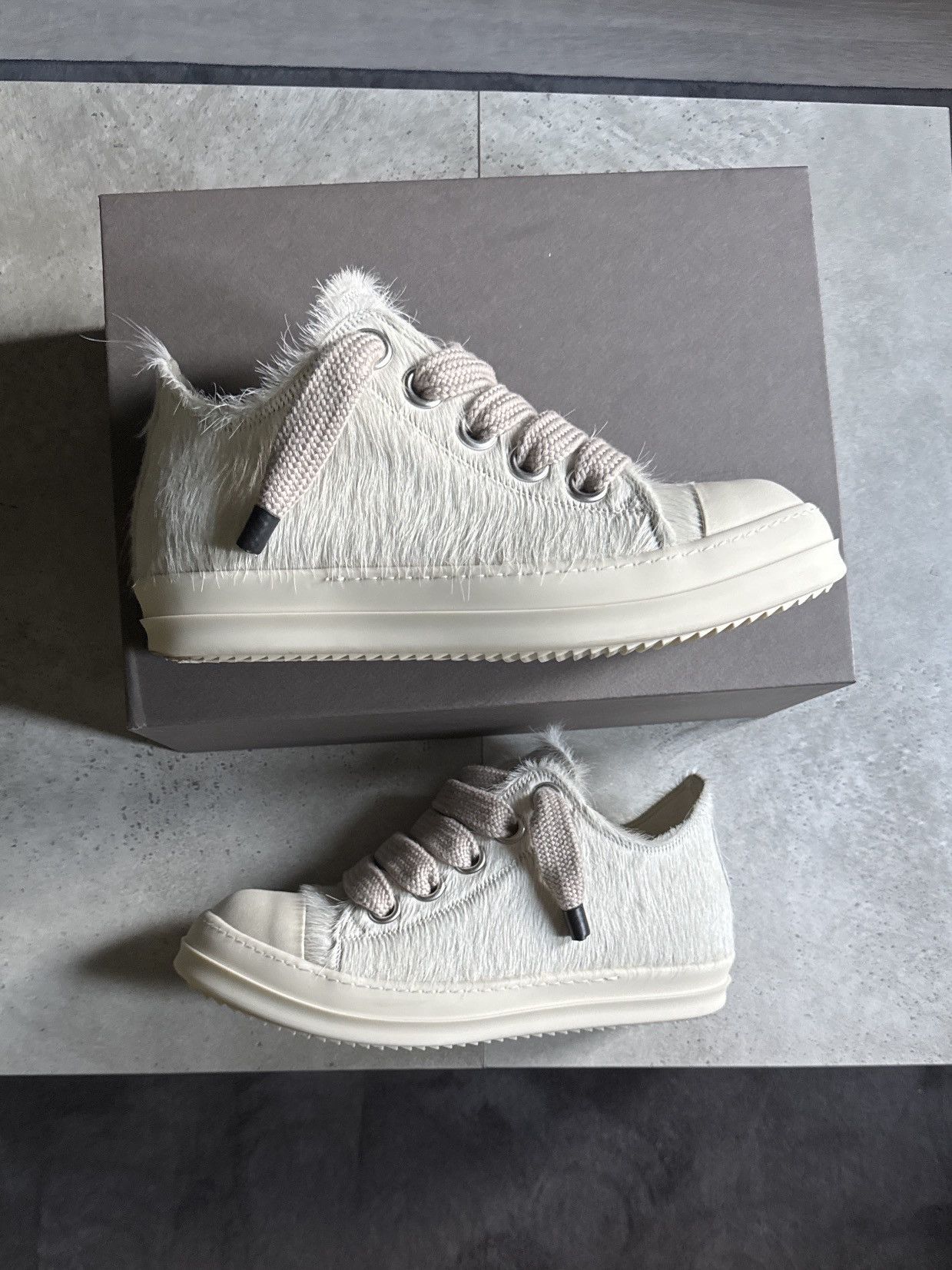 RICK OWENS 'MILK' PONY HAIR JUMBO LACE LOW SNEAKERS