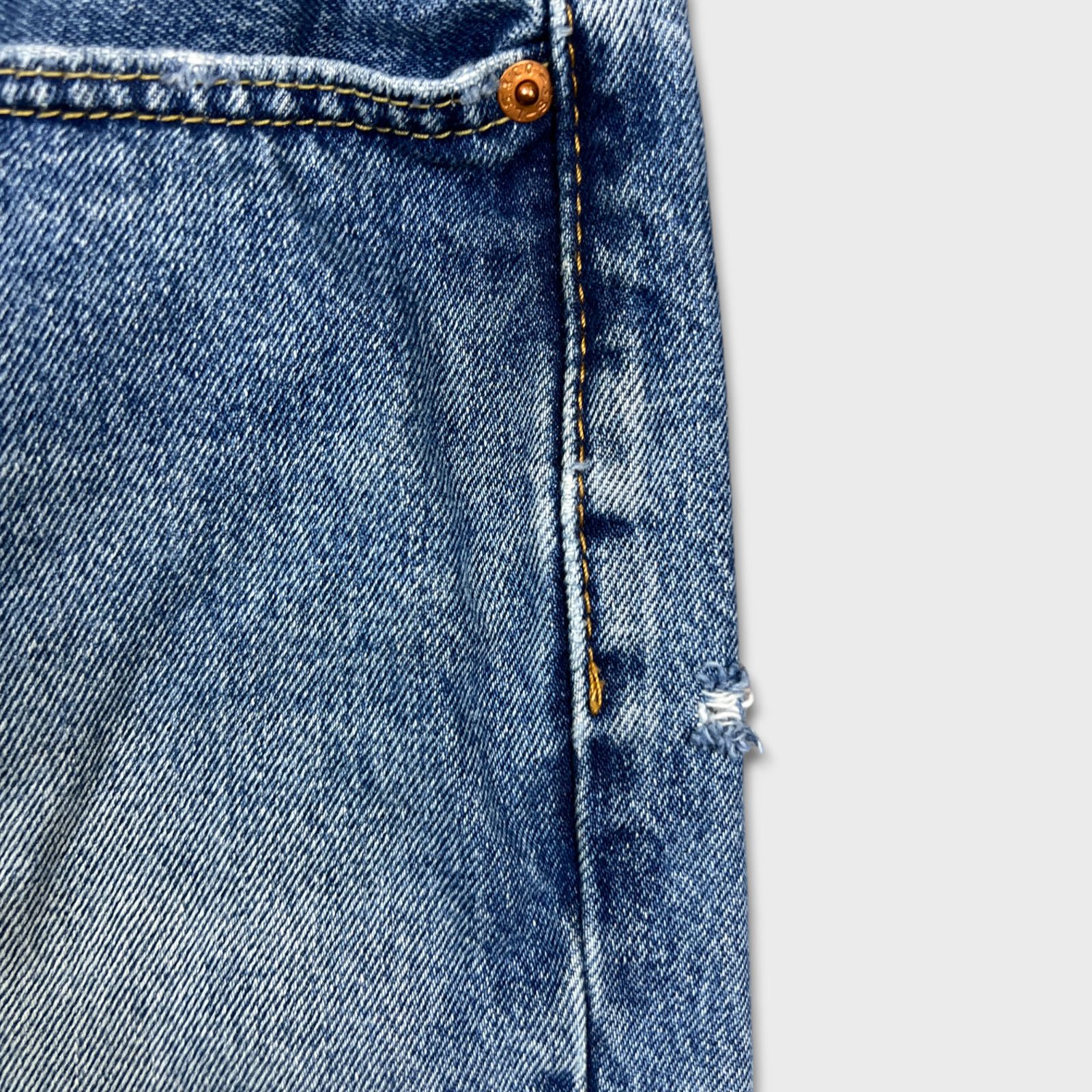 Levi's × Vintage Levi's 559 Jeans 33x31 Relaxed Straight Fit Denim Pants Size US 33 - 4 Thumbnail