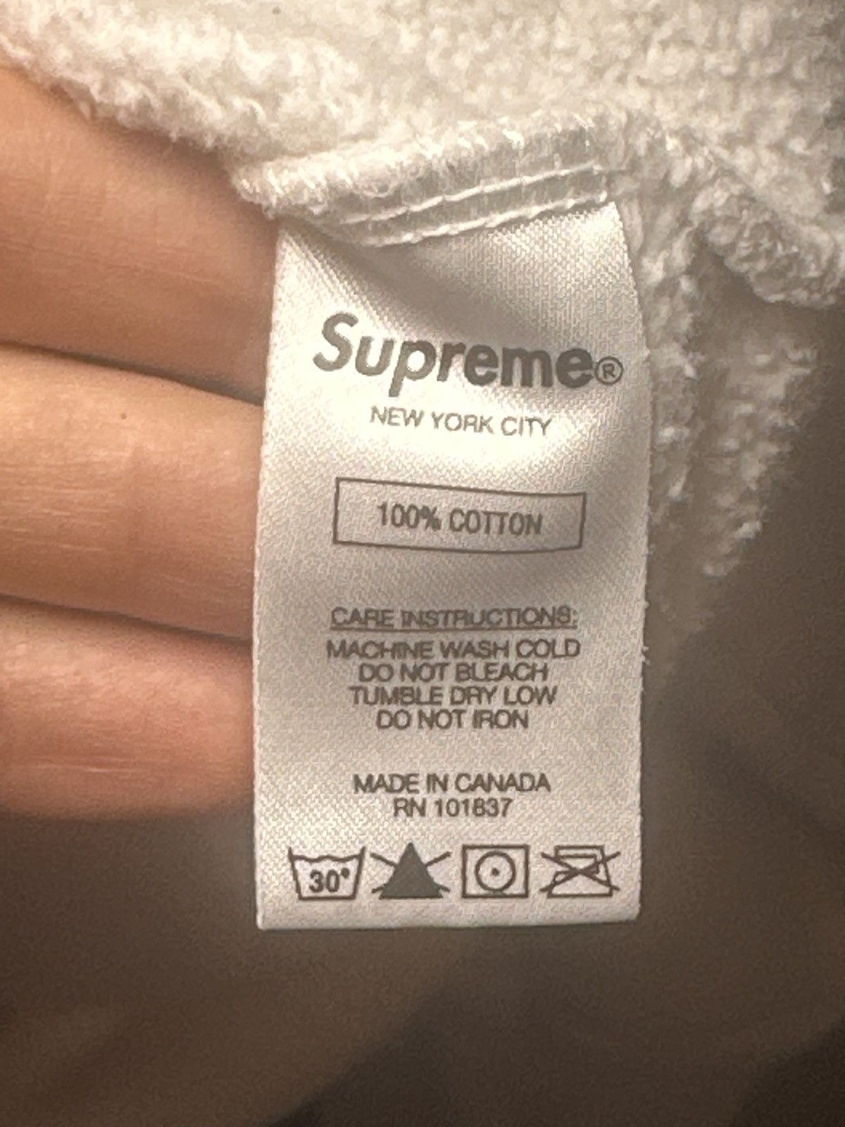 Supreme Supreme x ANTIHERO Hooded Sweatshirt 'White Size US M / EU 48-50 / 2 - 6 Thumbnail