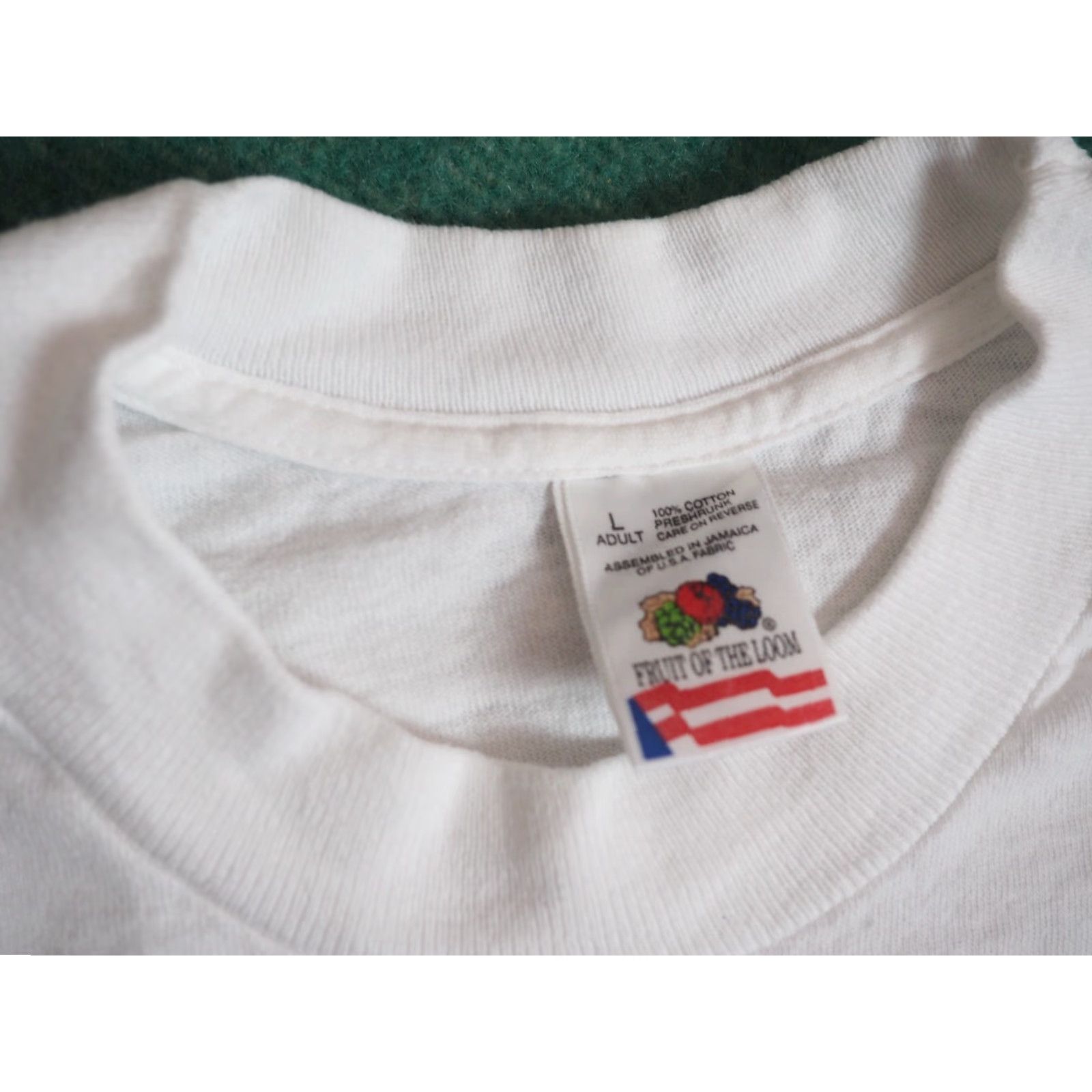 Fruit Of The Loom VTG 90s Fruit of the Loom Centrifuge Jesus Religion Earth Graphic Tee T-Shirt Mens M White Size US M / EU 48-50 / 2 - 5 Thumbnail