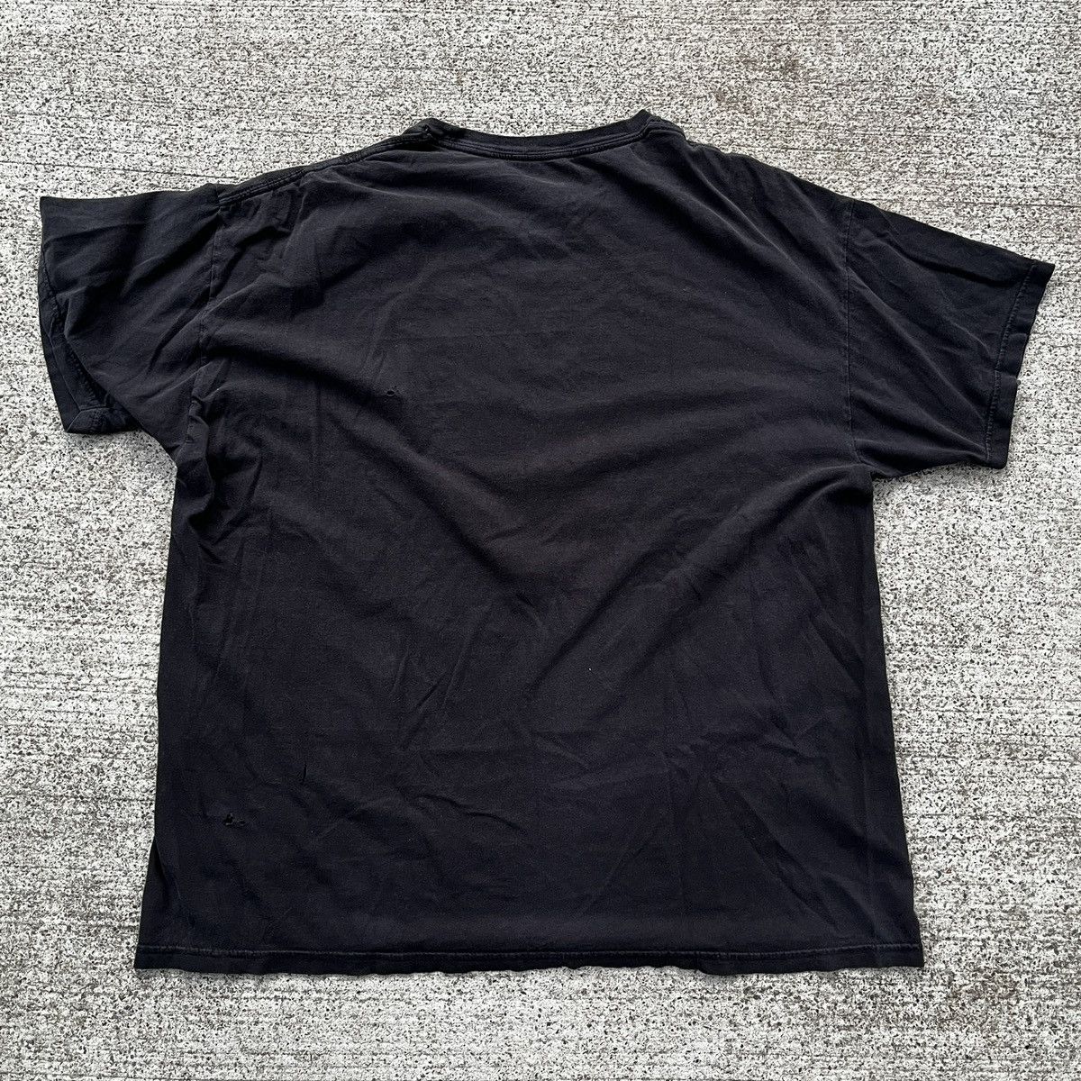 Vintage Vintage Alpine Faded Black T-Shirt Size L Y2K 00's Size US L / EU 52-54 / 3 - 5 Thumbnail