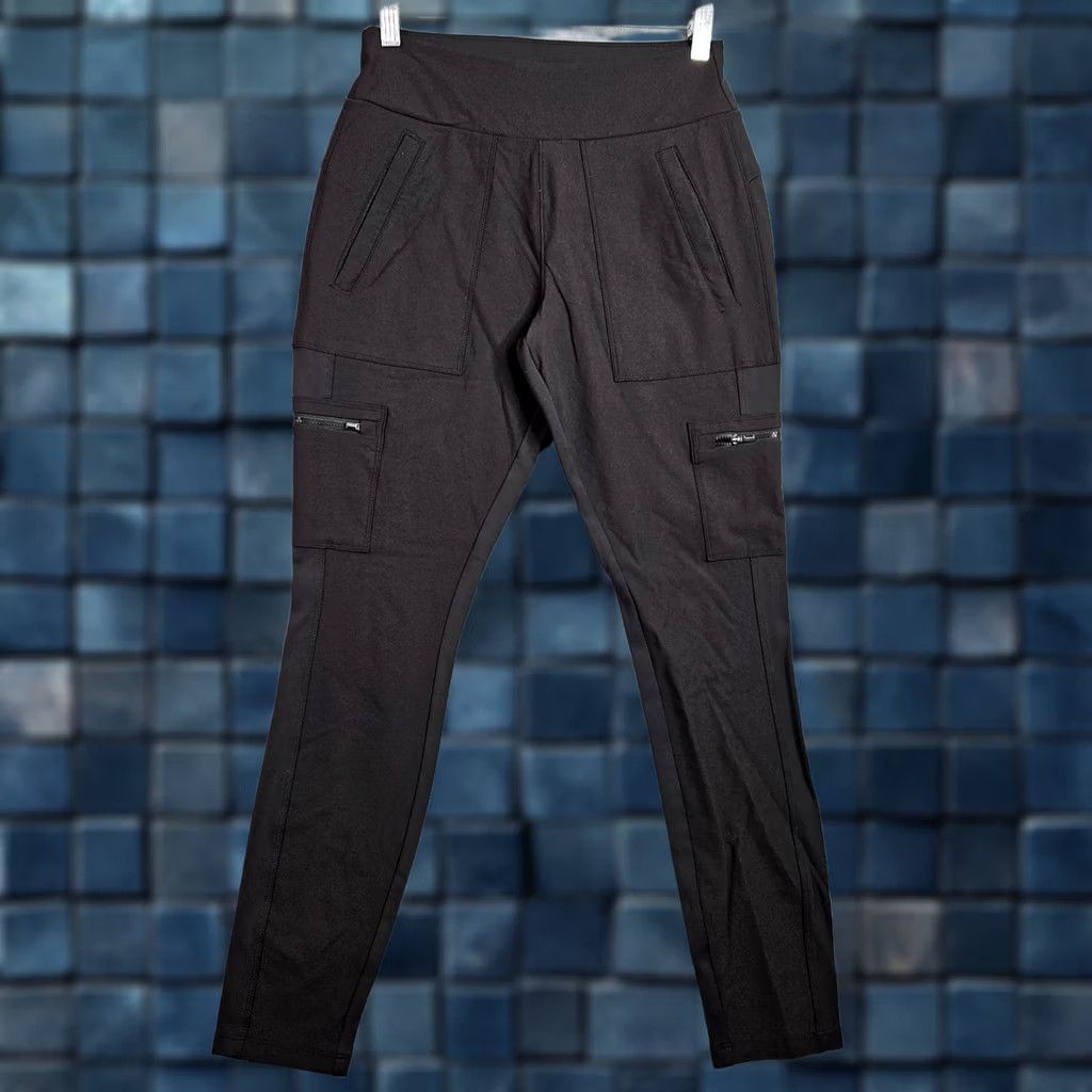 Athleta Athleta Headlands Hybrid Cargo Pants Women Size 6 Black Stretch Hiking Travel Casual Size 28" / US 6 / IT 42 - 1 Thumbnail