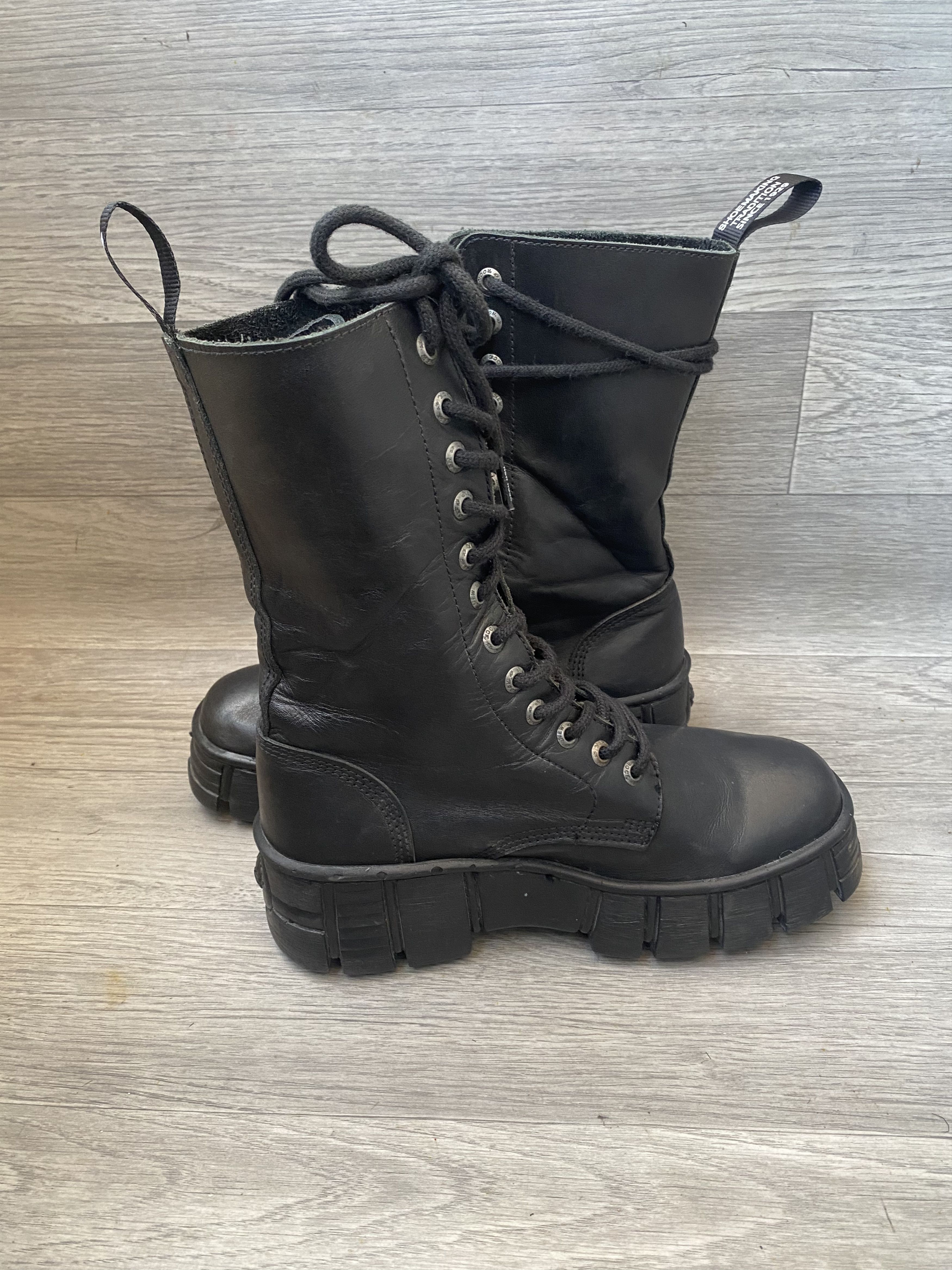 New Rock New rock chunky combat punk leather boots sz 37 Size US 7 / IT 37 - 10 Thumbnail