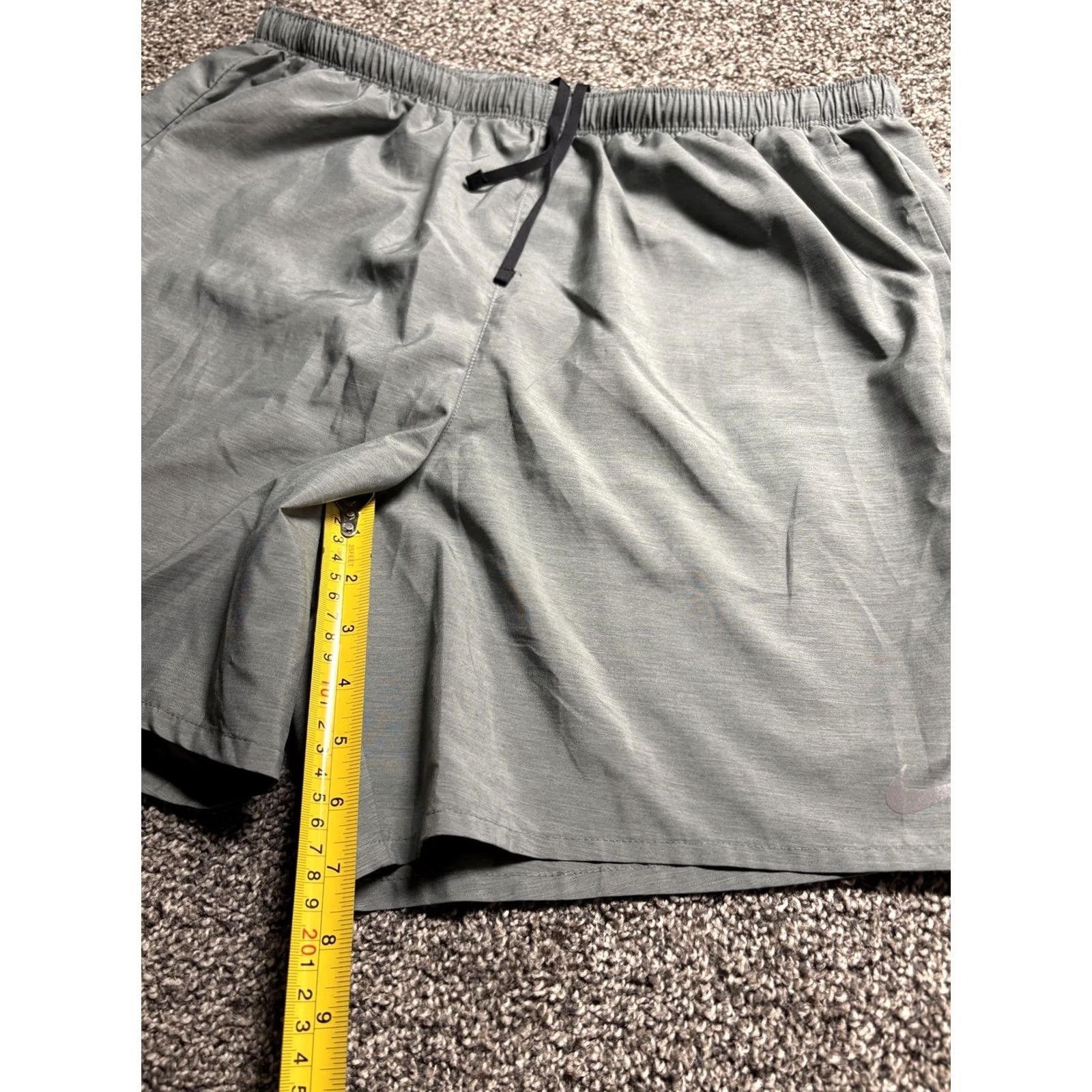 Nike Nike Challenger Tennis Shorts Mens XL Gray Lined CZ9066 Drifit Short Sleeve? Size US 36 / EU 52 - 4 Thumbnail