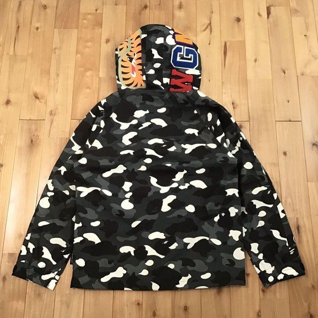 Bape 💫Glow in the dark💫 BAPE camo shark hoodie snowboard jacket Size US M / EU 48-50 / 2 - 6 Thumbnail