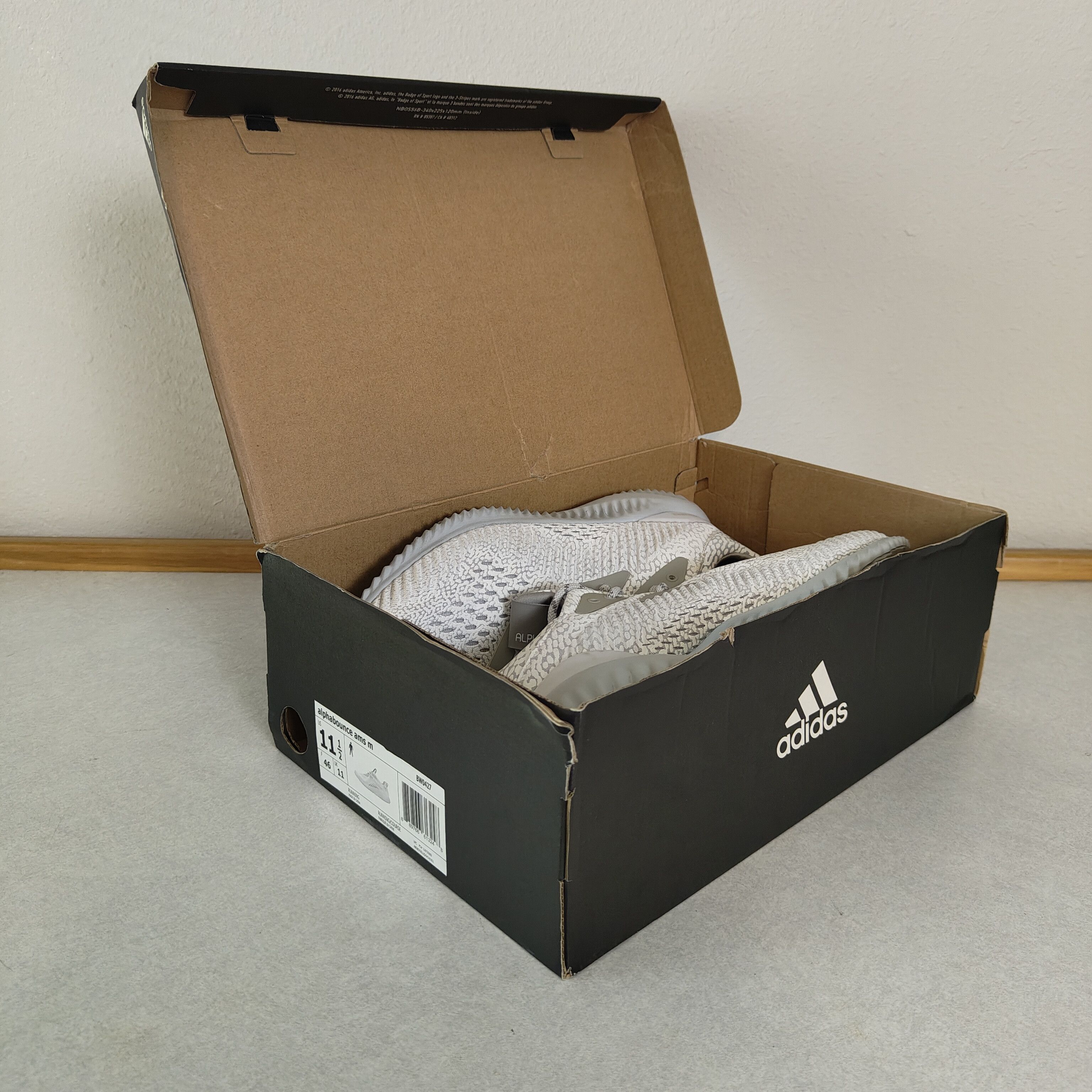 Adidas Adidas Alphabounce BW0427 White & Gray Shoes Men's Size US 11.5 / EU 44-45 - 8 Thumbnail