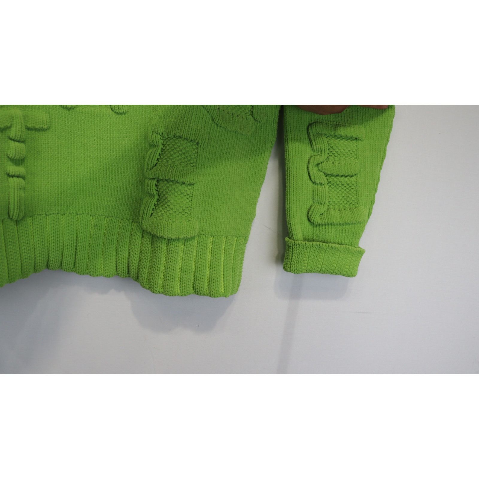 Bottega Veneta o1rshd1 Alphabet Chenille Knitwear Sweater in Green Size US S / EU 44-46 / 1 - 6 Thumbnail