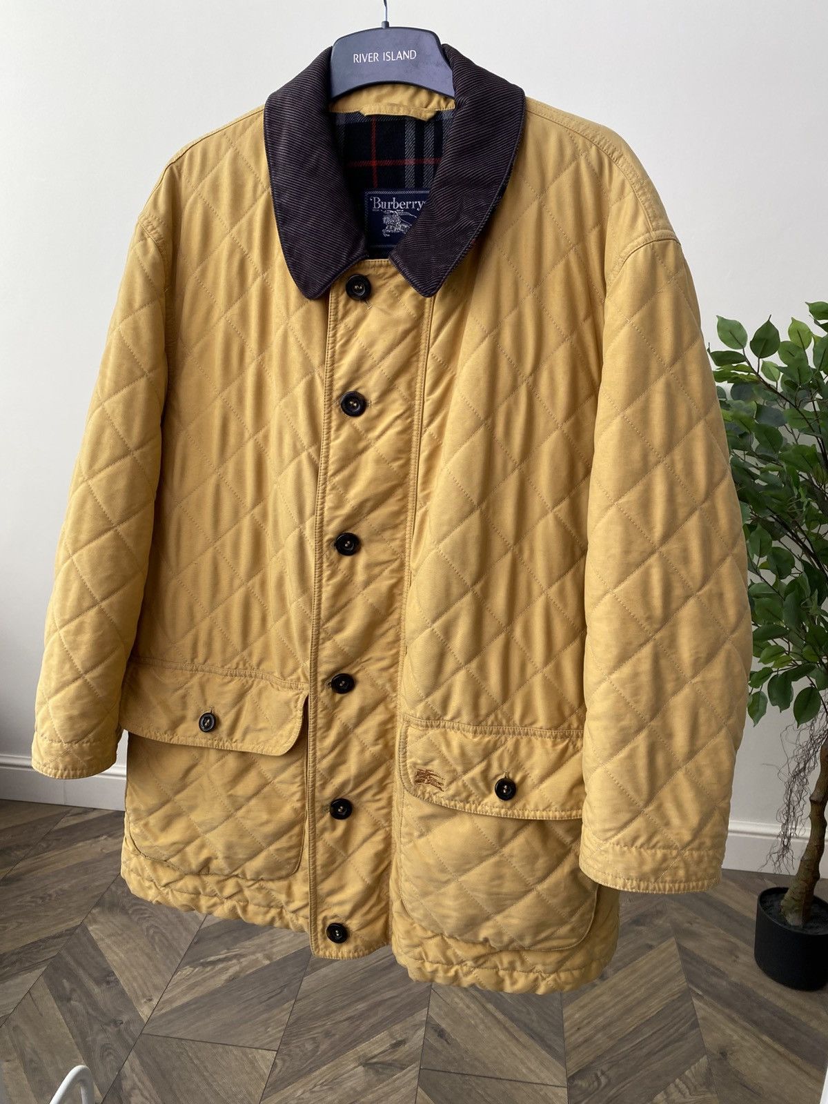 Burberry Vintage Burberry Nova Check Quilted Yellow Jacket Size US L / EU 52-54 / 3 - 3 Thumbnail