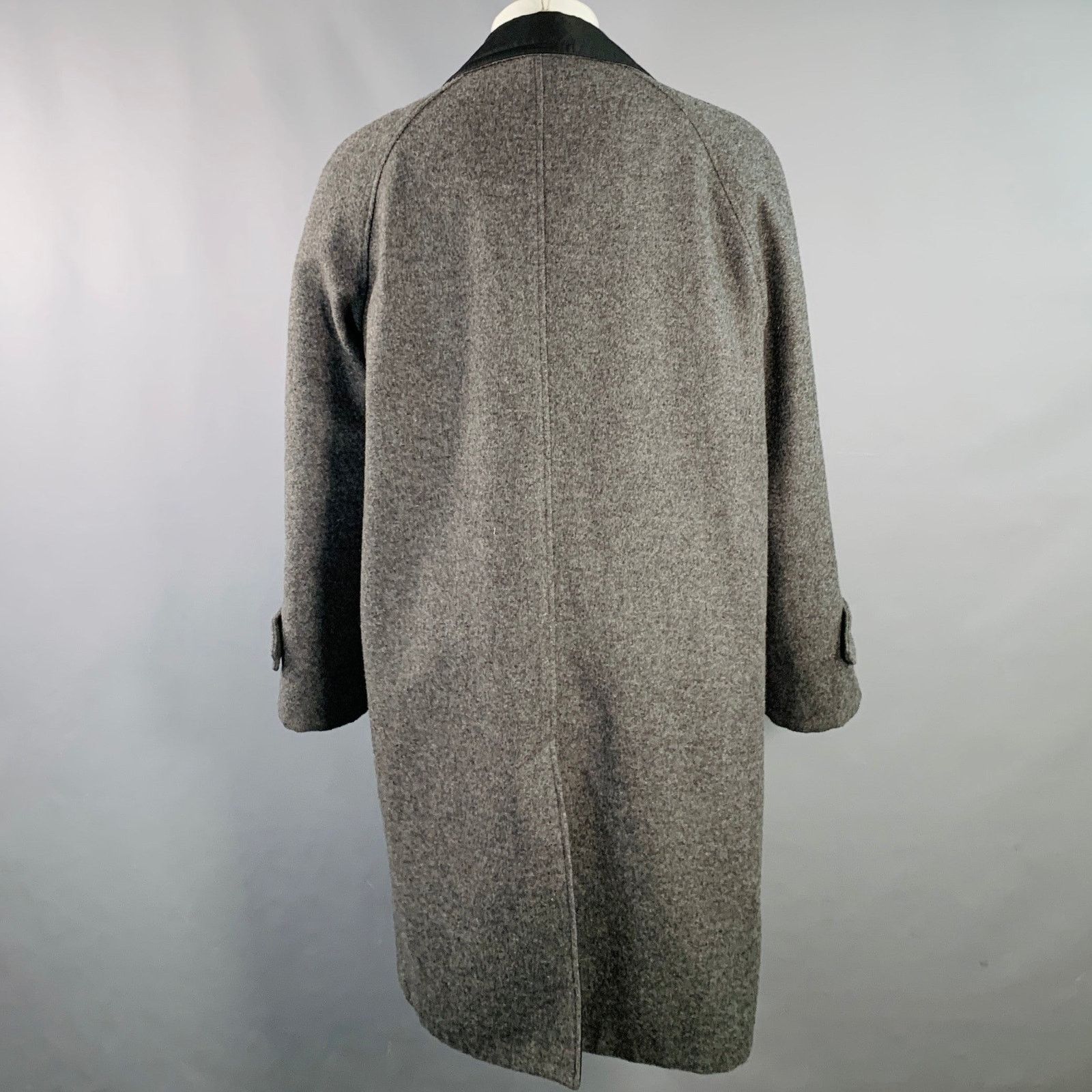 Dolce & Gabbana DOLCE & GABBANA Size 38 Grey Black Reversible Buttoned Coat Size US M / EU 48-50 / 2 - 5 Thumbnail
