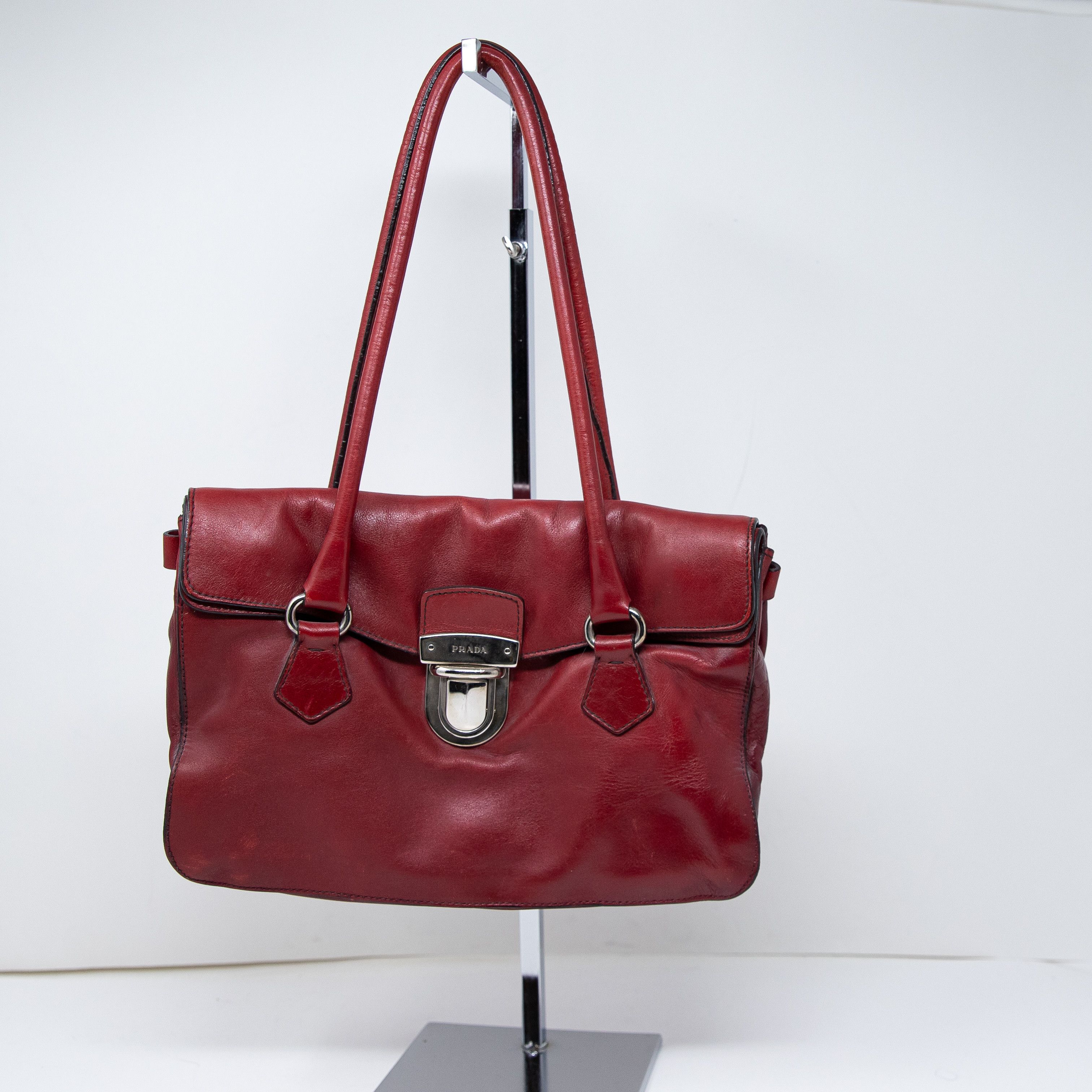 Prada Prada Vintage Vitello Easy Bag Genuine Size ONE SIZE - 1 Thumbnail