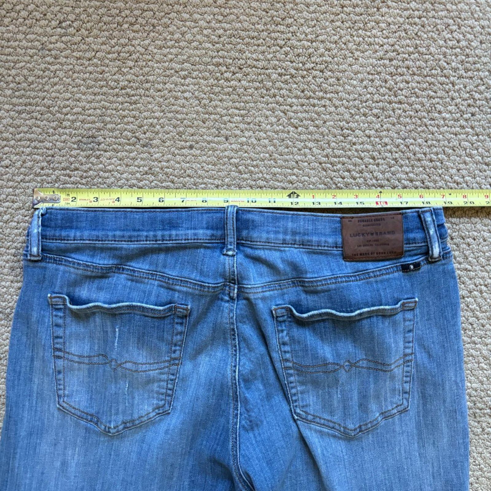 Lucky Brand Lucky Brand 121 Slim Straight Jeans Mens 38x32 light wash Size US 38 / EU 54 - 7 Thumbnail