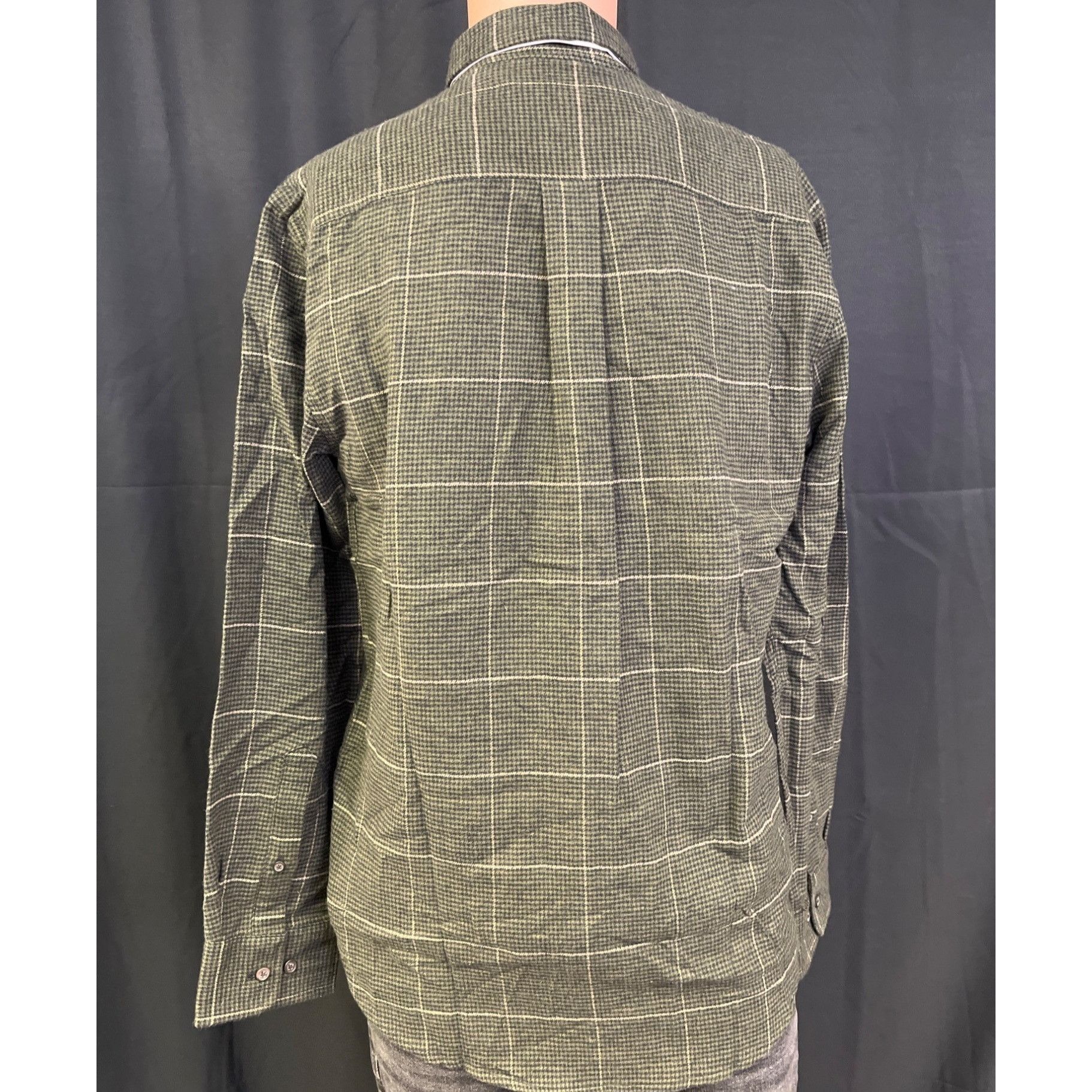 Other Croft & Barrow Men's Green Flannel Shirt/Button Up Sz S SKU Size US S / EU 44-46 / 1 - 2 Thumbnail