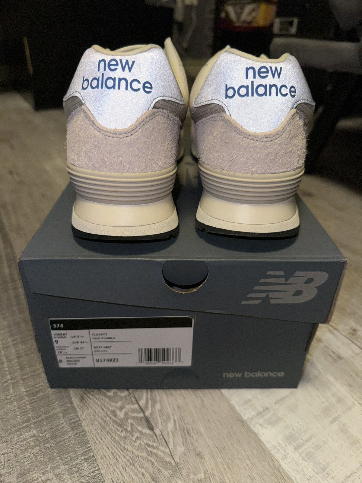 New Balance New Balance 574 “Light Gray” – Size 9 – Classic Suede & Mesh Size US 9 / EU 42 - 6 Thumbnail
