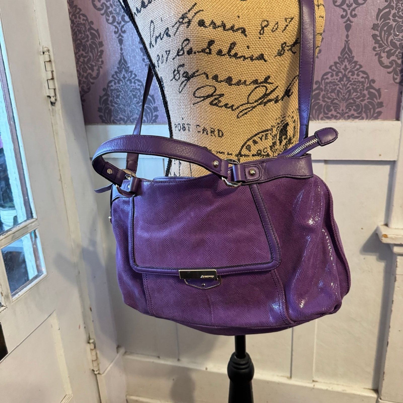 NBDN Nobrandedon B. Makowsky Lombard hand bag Size ONE SIZE - 1 Thumbnail
