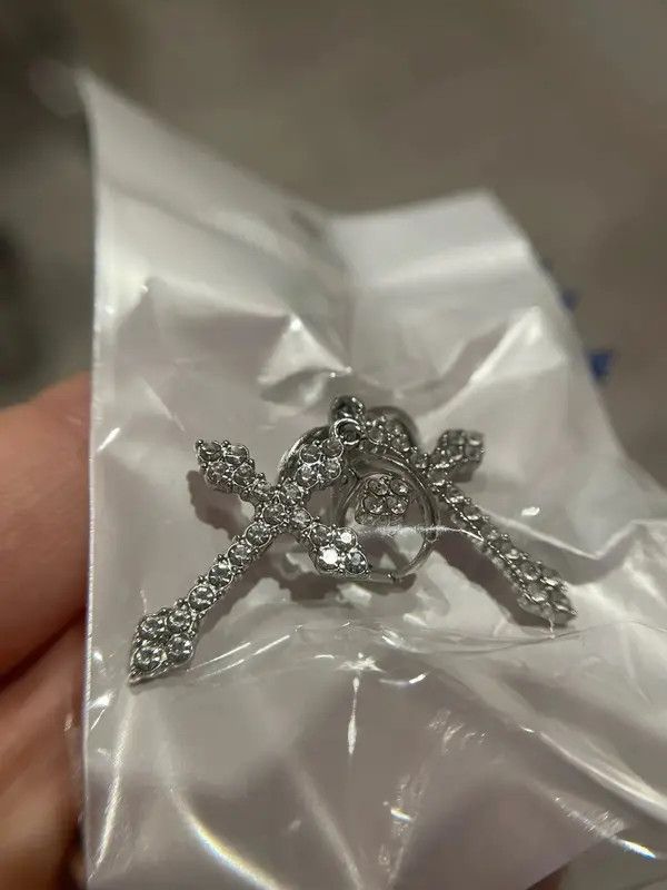 Jewelry Hirohata x Hino Zircon Crystal Cross earrings （1pairs） Size ONE SIZE - 4 Thumbnail