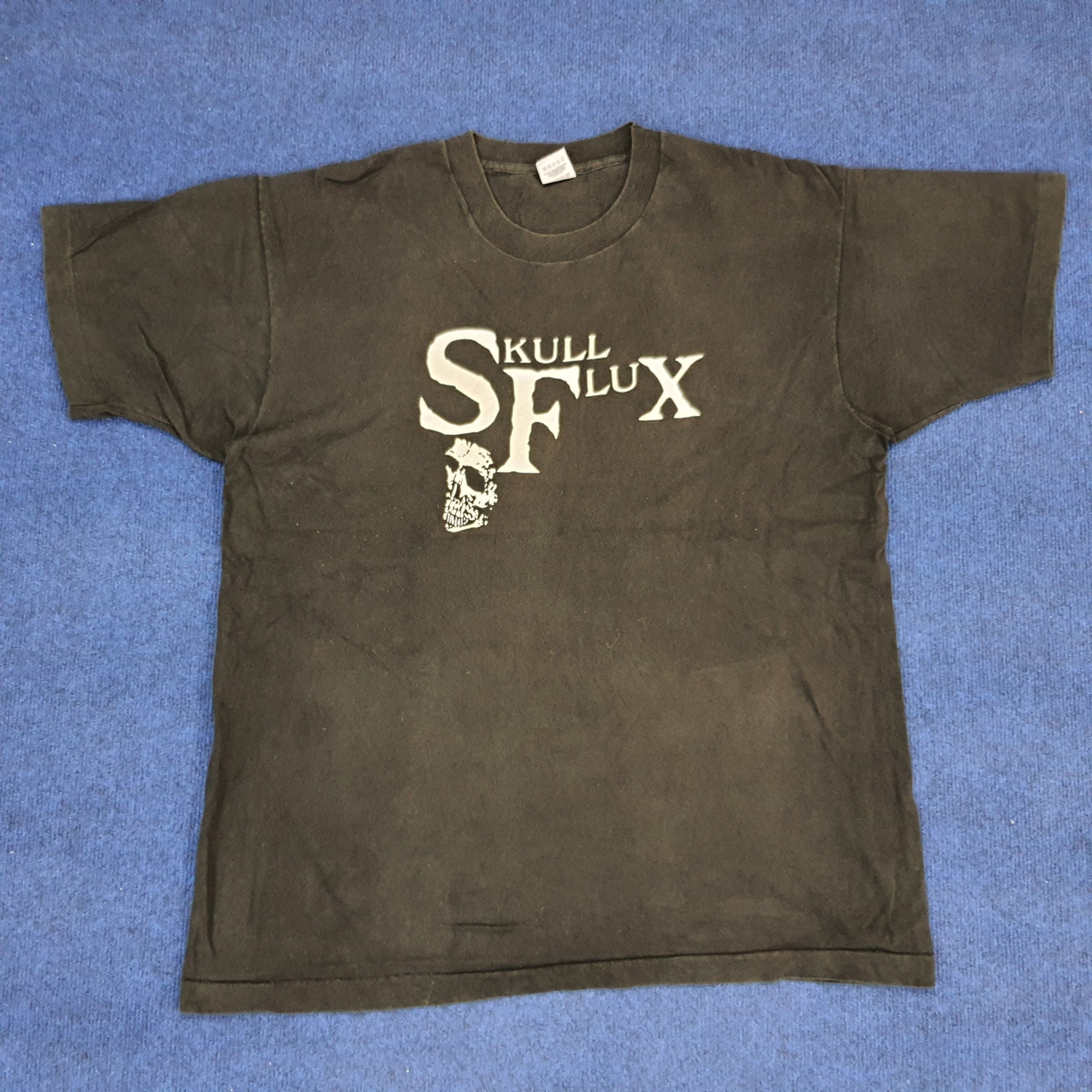 Band Tees × Vintage Vintage Skull Flux Punk Rock Band T-shirt Size US XL / EU 56 / 4 - 3 Thumbnail