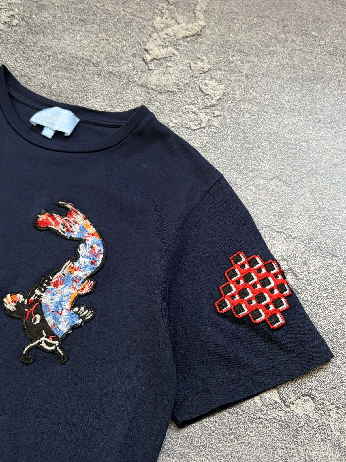 Lanvin Lanvin Enfant Boys Koi Patch Graphic Tee Navy Blue 12Y Size US XXS / EU 40 - 6 Thumbnail