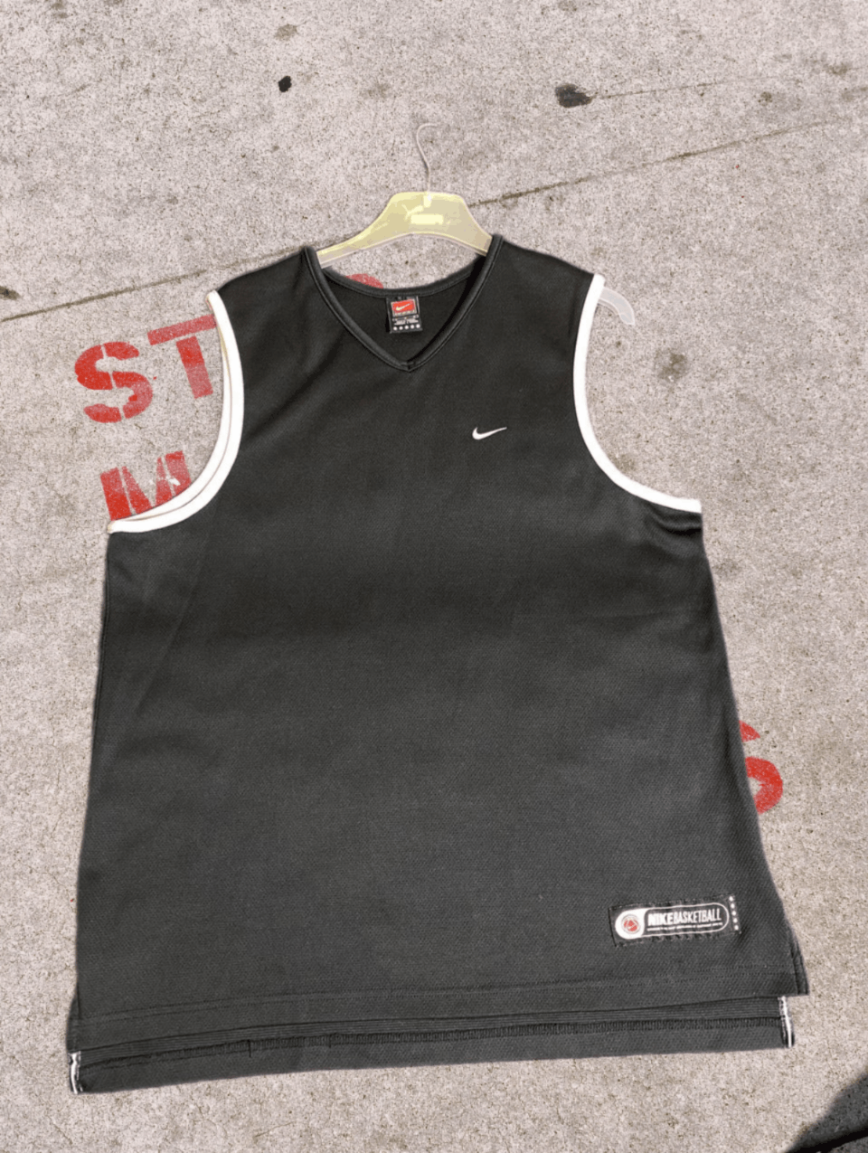Nike × Vintage Vintage Tank Top Nike Sleeveless Y2K Japan 90s Style USA Size US L / EU 52-54 / 3 - 1 Thumbnail