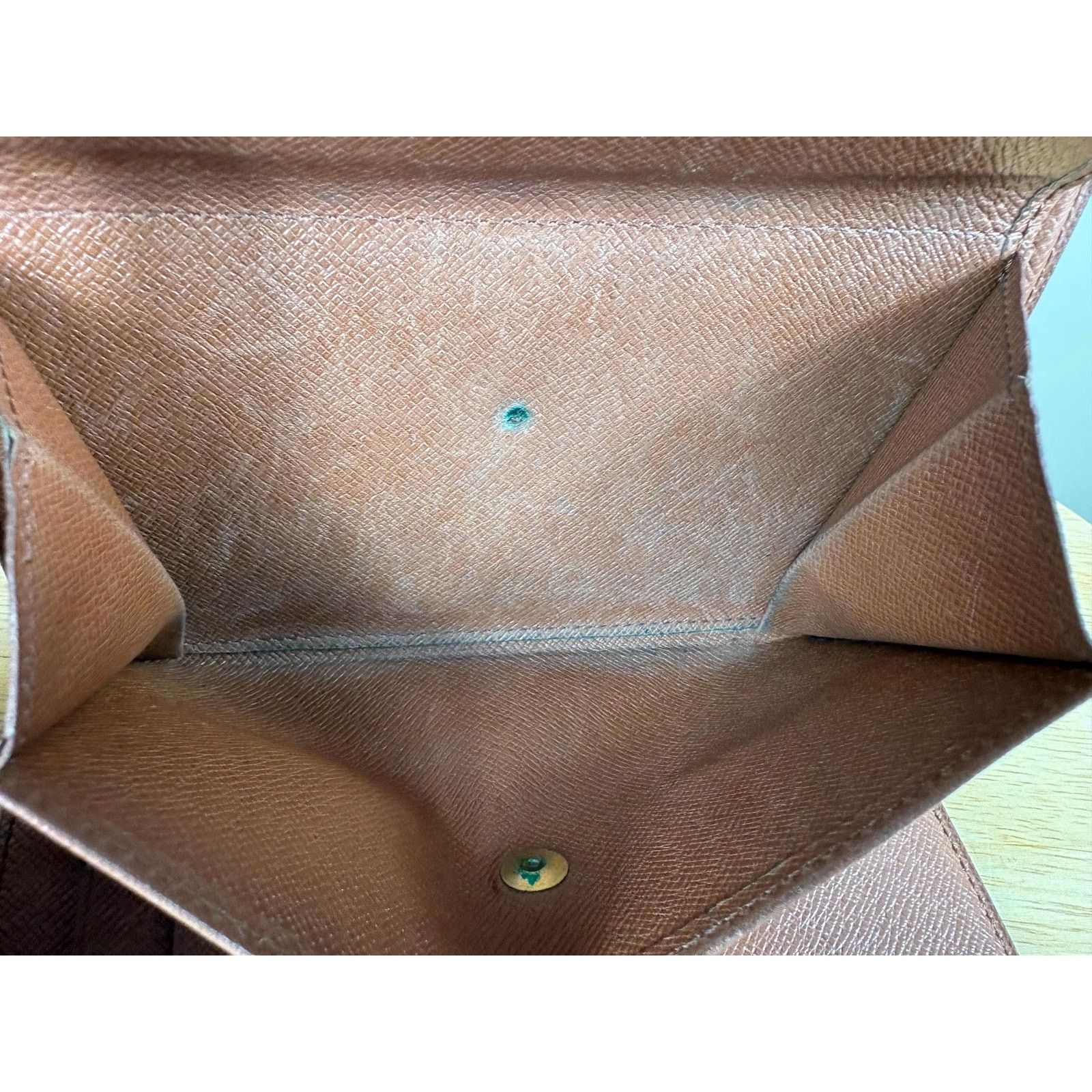Louis Vuitton Authentic Louis Vuitton Monogram Porte Tresor Trifold Wallet Size ONE SIZE - 6 Thumbnail