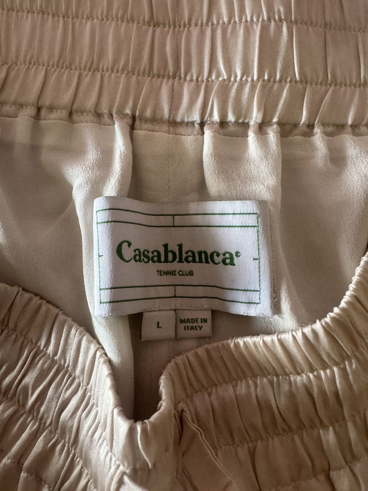 Casablanca Casablanca shell silk shorts - size large Size US 33 - 3 Thumbnail