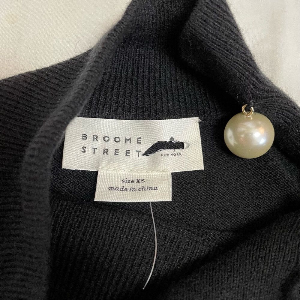 Kate Spade New Broome Street Kate Spade Pearl Turtleneck Lace Sweater Size XS / US 0-2 / IT 36-38 - 7 Thumbnail