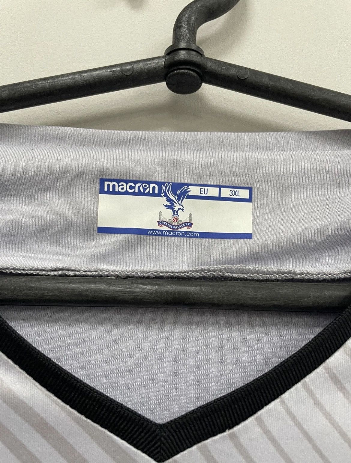 Macron Crystal Palace 2017/2018 Goalkeeper Football Macron Jersey Size US XXL / EU 58 / 5 - 9 Thumbnail