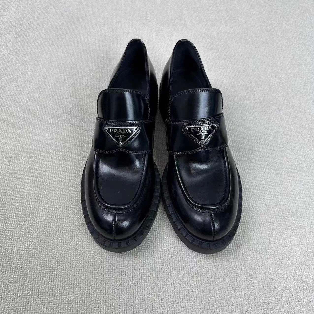 Prada Prada Women's Triangle Logo Loafer 38 New Size US 7 / IT 37 - 2 Thumbnail