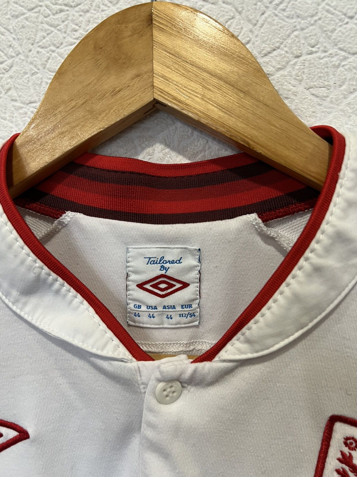 Umbro Umbro England 2012 Soccer Jersey Football Size US L / EU 52-54 / 3 - 2 Thumbnail
