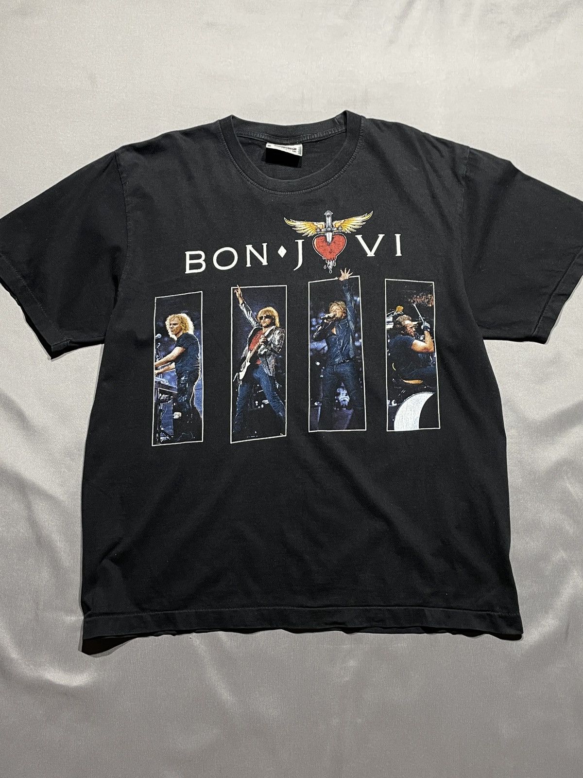 Band Tees × Bon Jovi × Vintage 90s Bon Jovi printed t shirt 