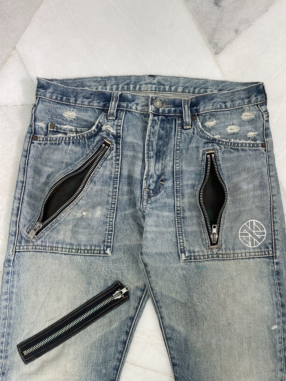 Number (N)ine Vintage RNA INC Multi Zipper inspired Number nine Jeans Size US 33 - 7 Thumbnail