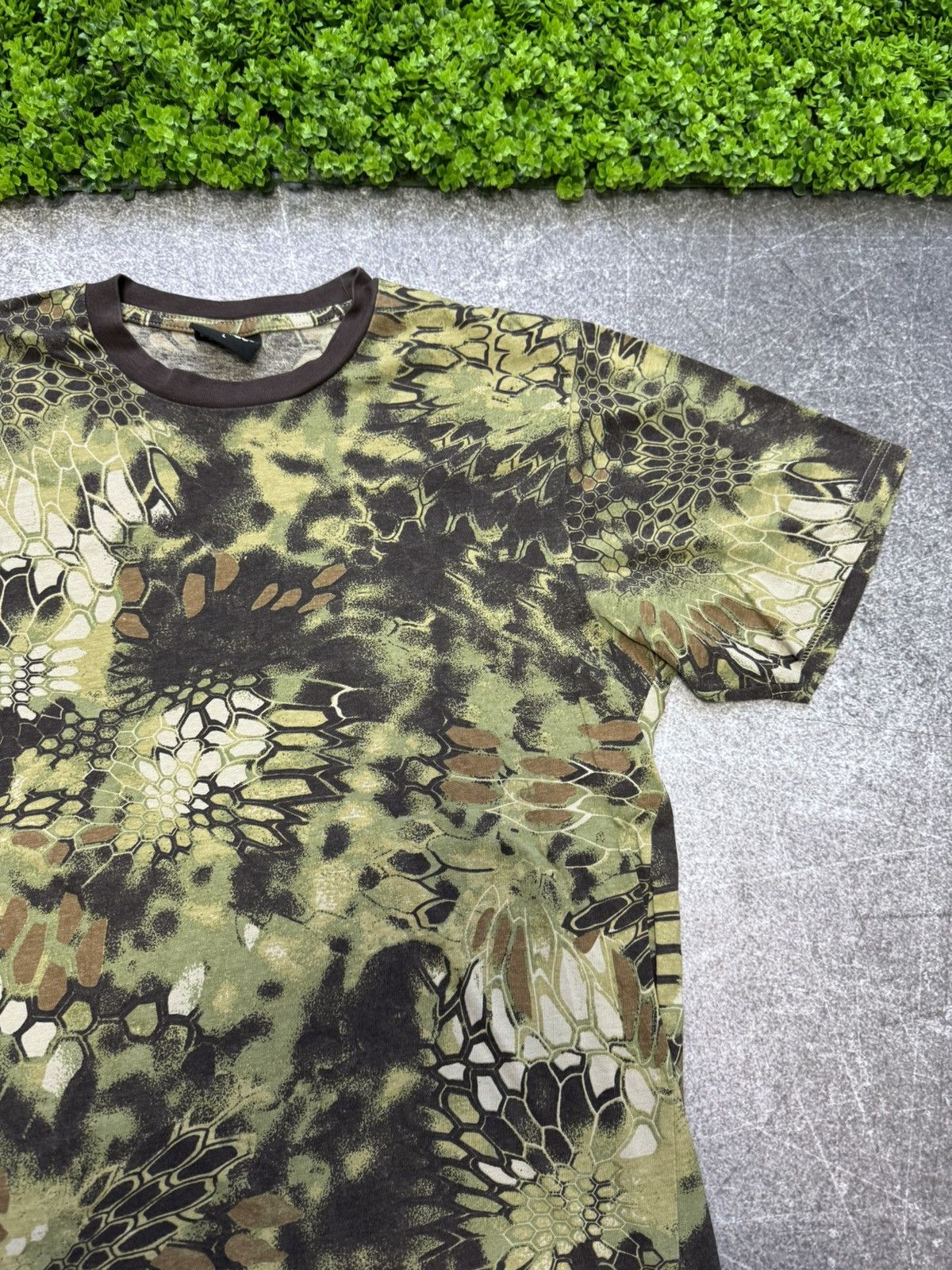 Other Snake Camo Real Tree Shirt Vintage tee Size US M / EU 48-50 / 2 - 4 Thumbnail