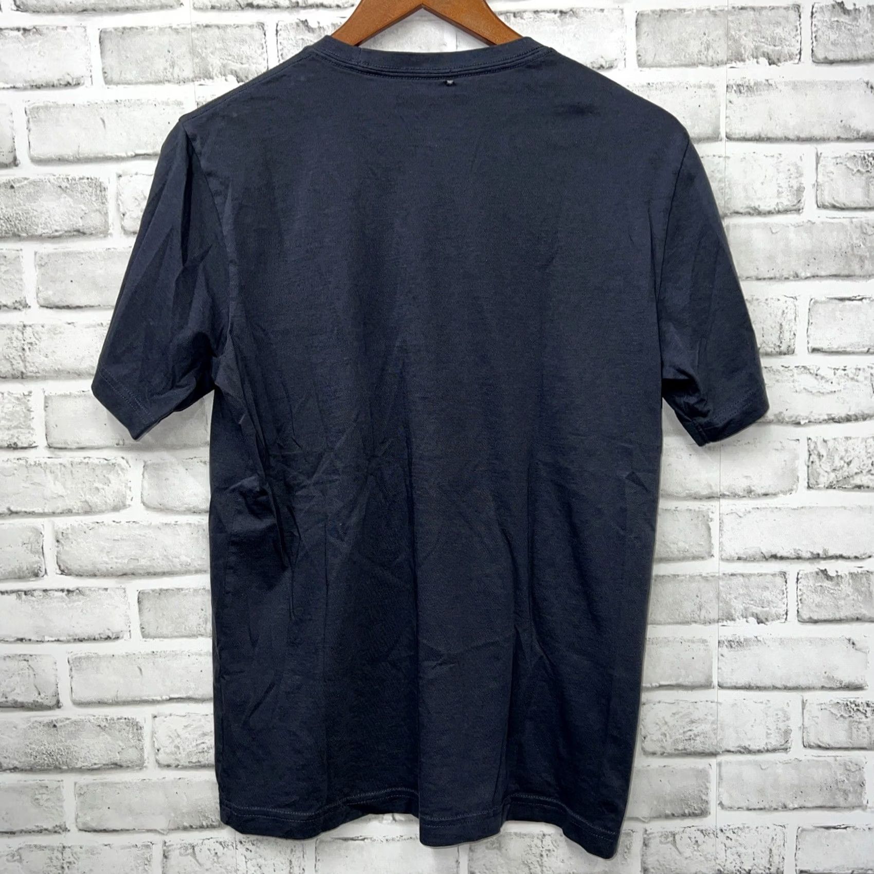 TravisMathew Travis Mathew American Flag Pocket Shirt Mens S Gray Size US S / EU 44-46 / 1 - 5 Thumbnail