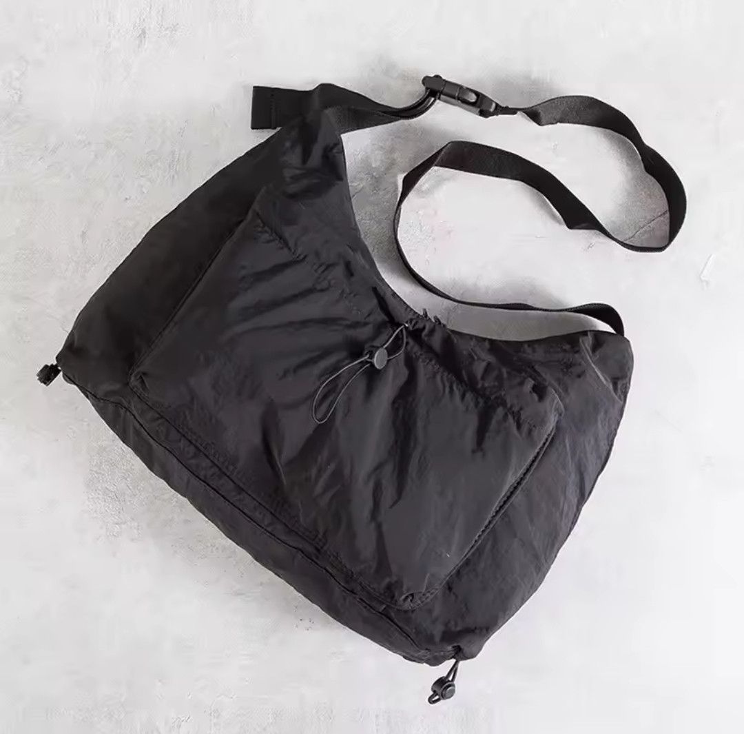 Japanese Brand Japanese Travel Shoulder Bag Streetwear Style Size ONE SIZE - 3 Thumbnail