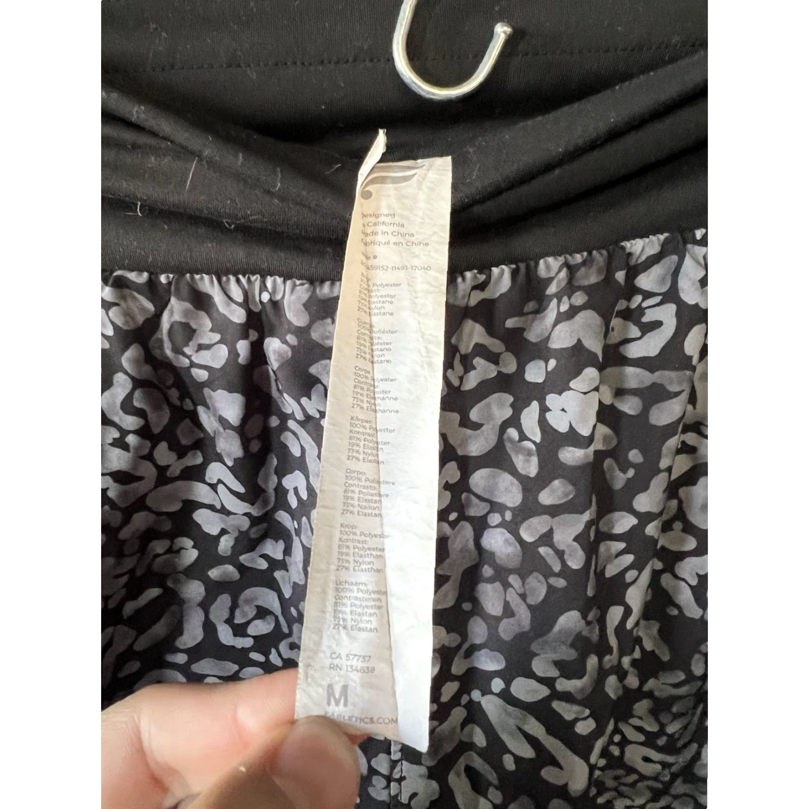Fabletics Fabletics Athletic Shorts Women Black Floral Pattern Pull On Size M Size 32" / US 10 / IT 46 - 3 Thumbnail