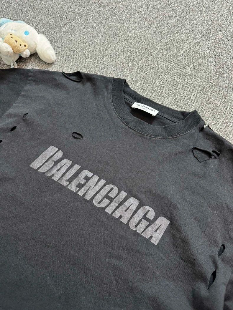 Balenciaga Balenciaga Black short sleeves with big holes short sleeves Size US XXS / EU 40 - 3 Thumbnail