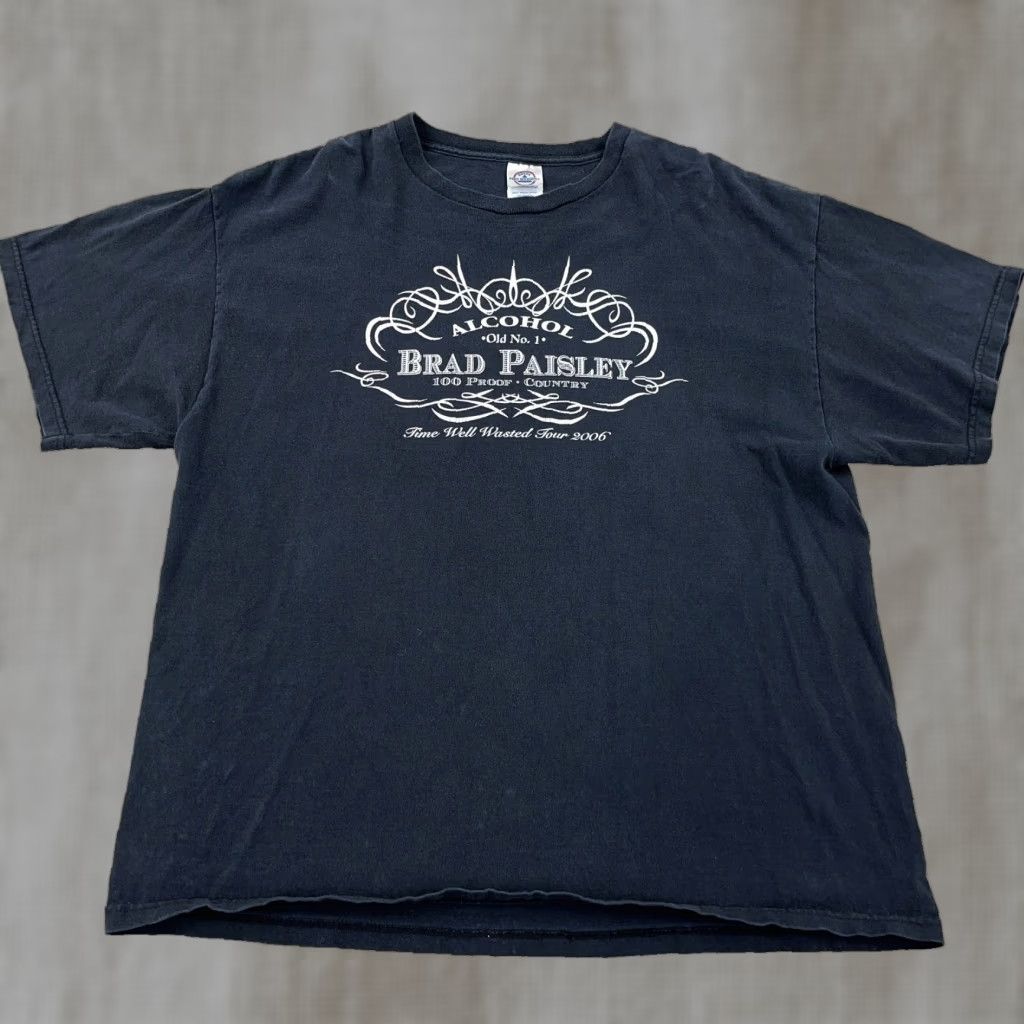 Delta VINTAGE Brad Paisley Shirt XL Black Graphic Print Band Tee Country Music Mens Size US XL / EU 56 / 4 - 1 Thumbnail