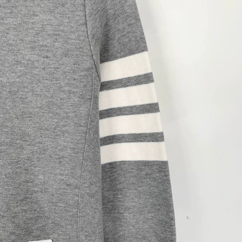 Thom Browne Thom Browne Classic four-bar gray round-neck cotton long-sl Size US XXS / EU 40 - 4 Thumbnail