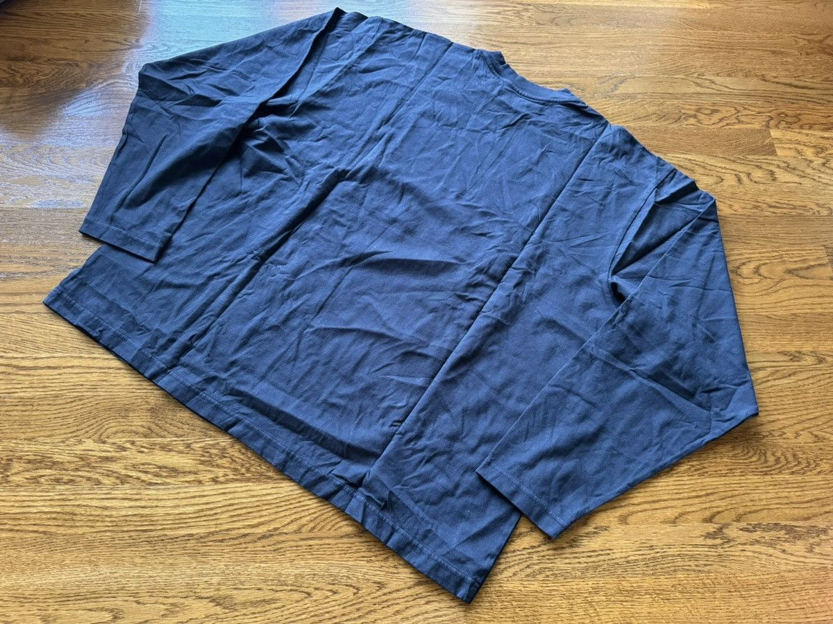 Gap XL Gap Yeezy Long Sleeve T-Shirt Navy Blue Kanye West Tee Size US XL / EU 56 / 4 - 3 Thumbnail
