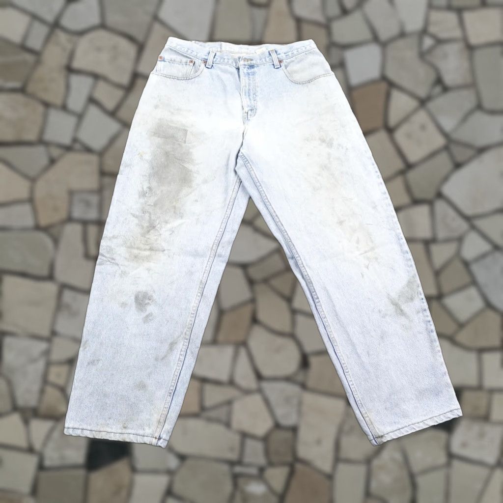 Levi's VINTAGE Levi's Jeans Mens 34x30 Blue Denim 560 Tapered Loose Fit Grunge 90s Y2K Pants Men Blues Size US 34 / EU 50 - 1 Thumbnail